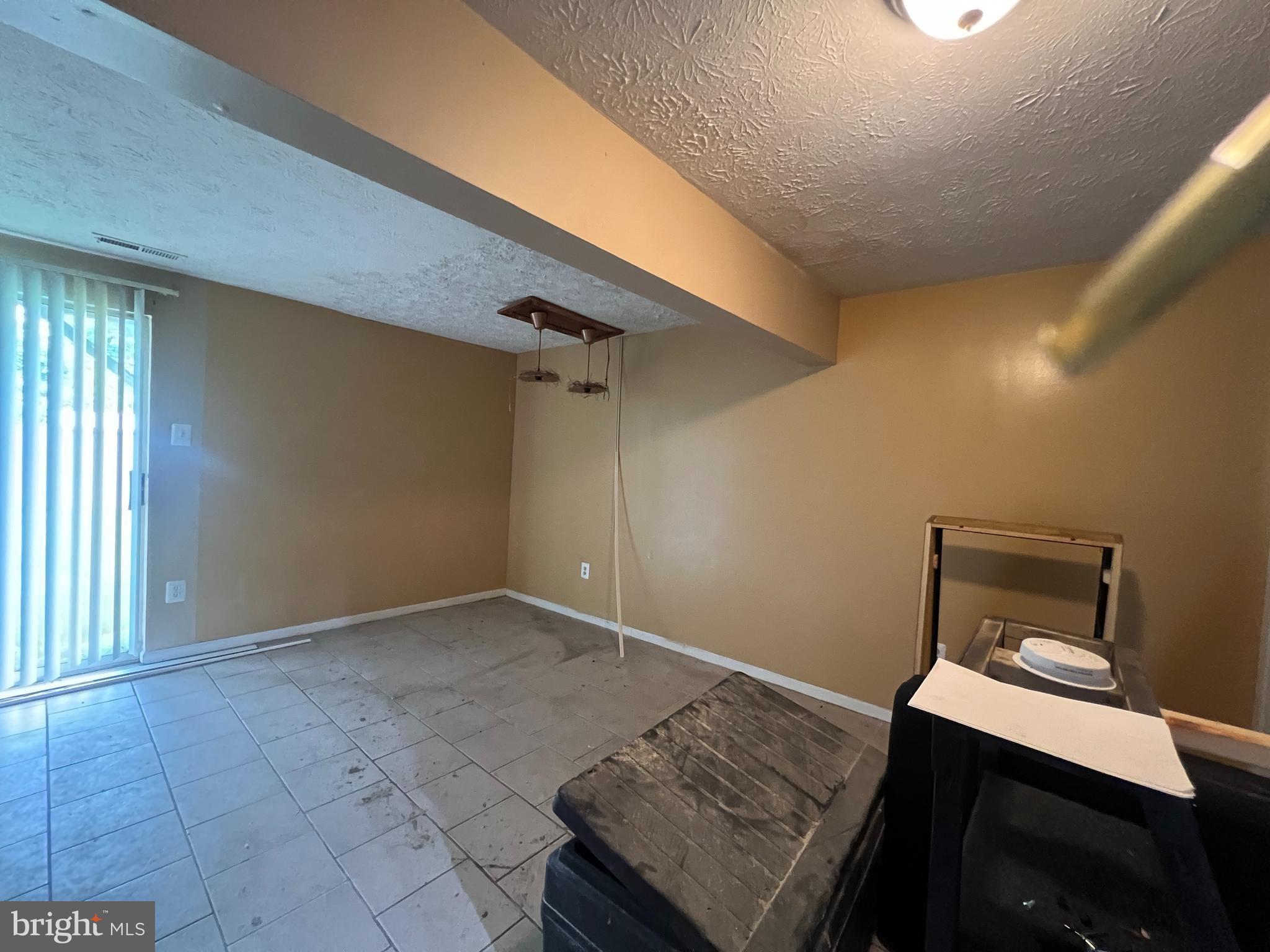 SUMMIT RIDGE - Residential