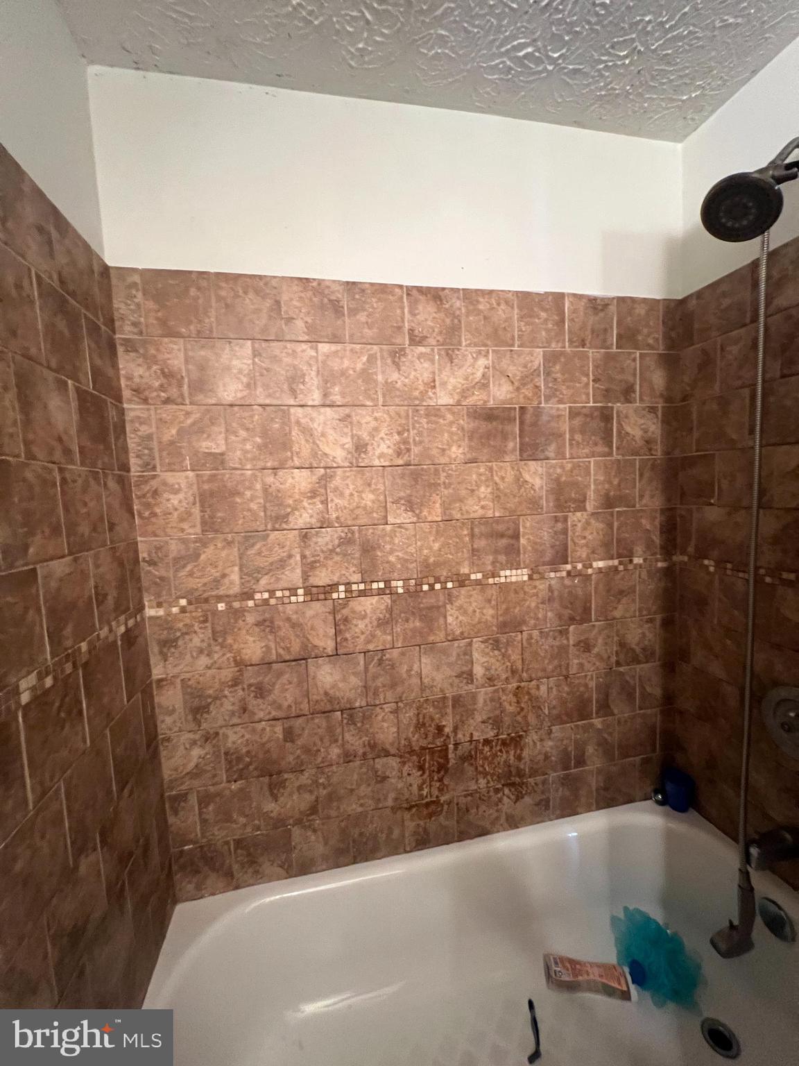 SUMMIT RIDGE - Residential