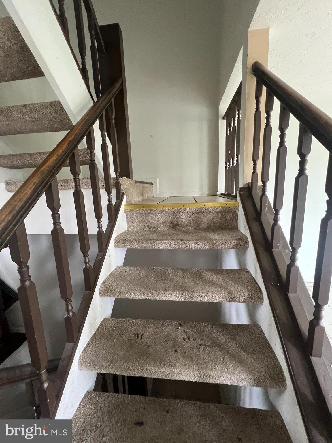 SUMMIT RIDGE - Residential