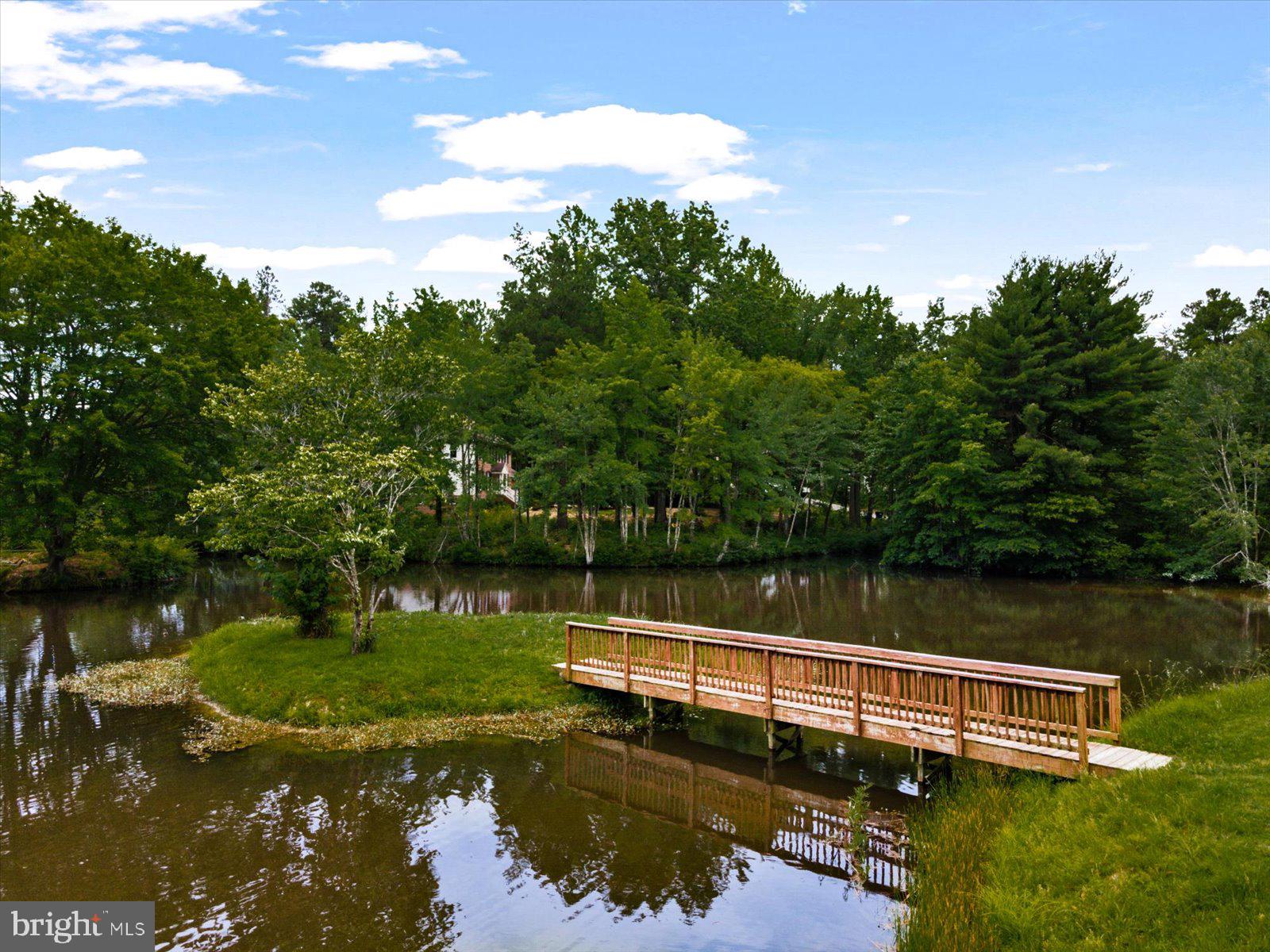LAKE LAND OR - Residential