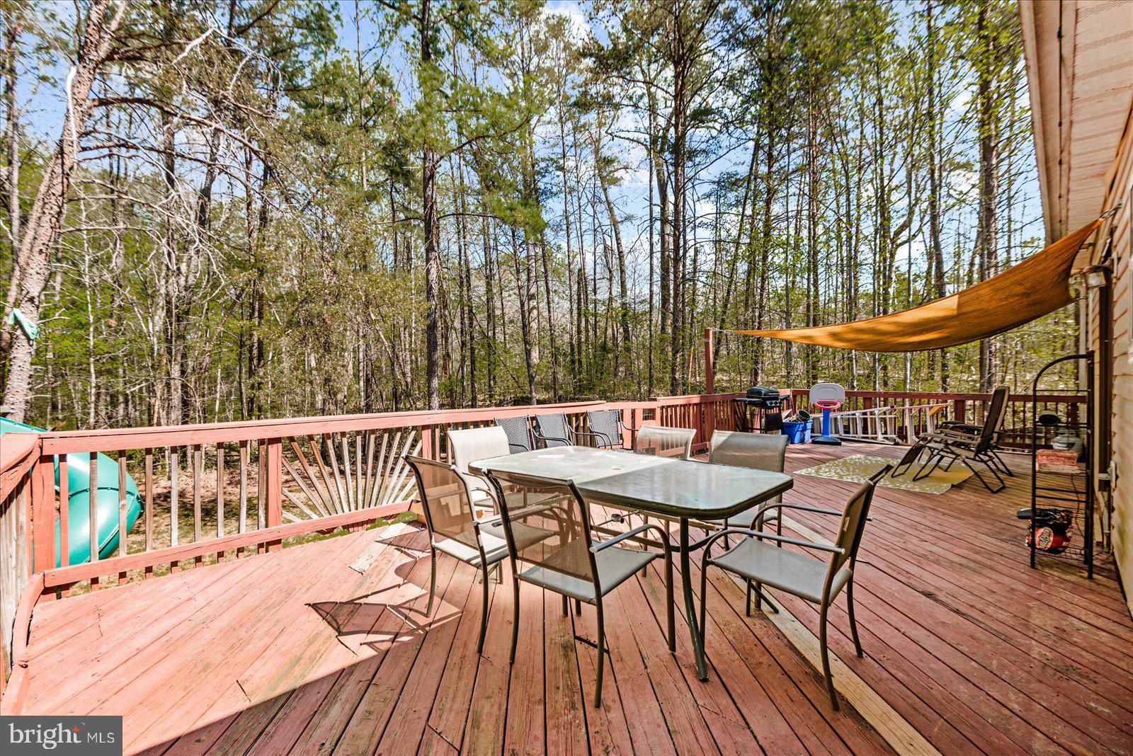 LAKE LAND OR - Residential