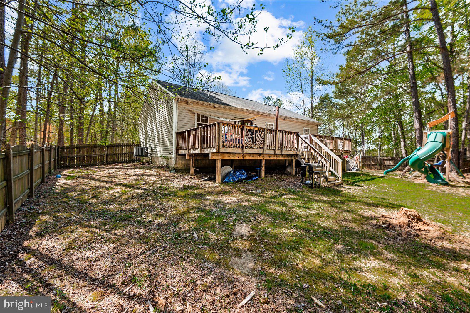 LAKE LAND OR - Residential