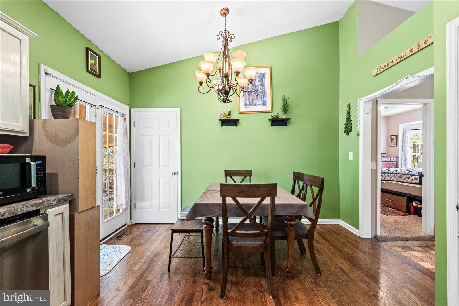 LAKE LAND OR - Residential