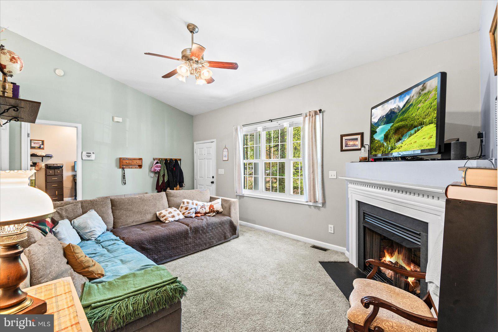 LAKE LAND OR - Residential