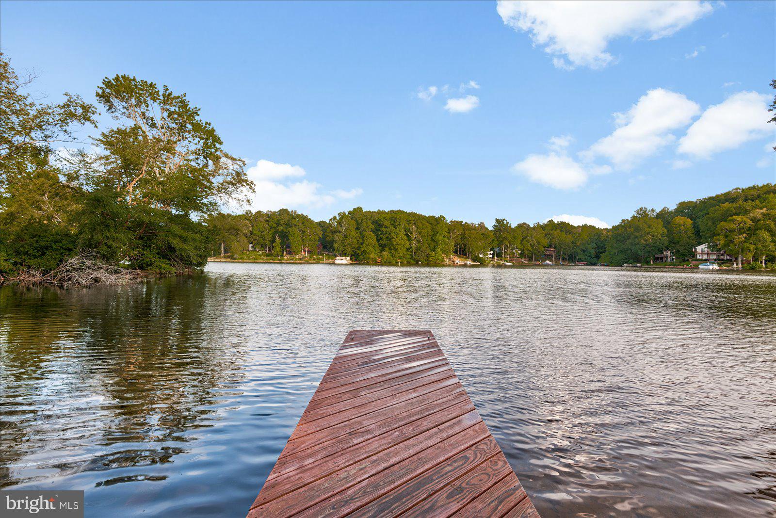 LAKE LAND OR - Residential