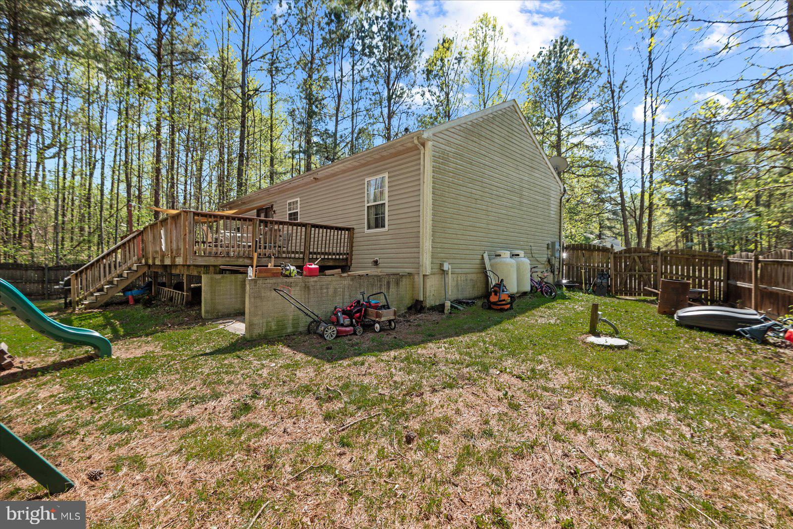 LAKE LAND OR - Residential