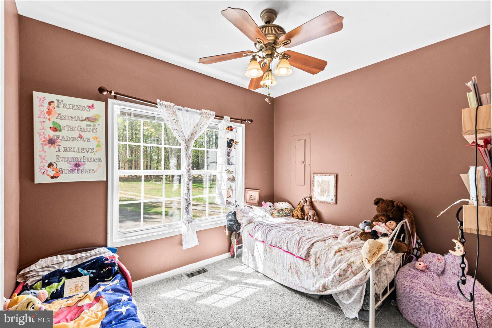 LAKE LAND OR - Residential