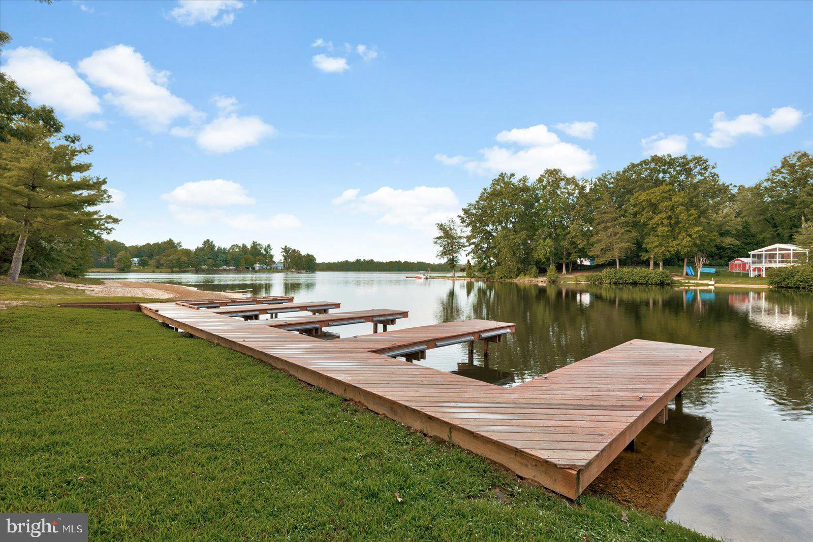 LAKE LAND OR - Residential