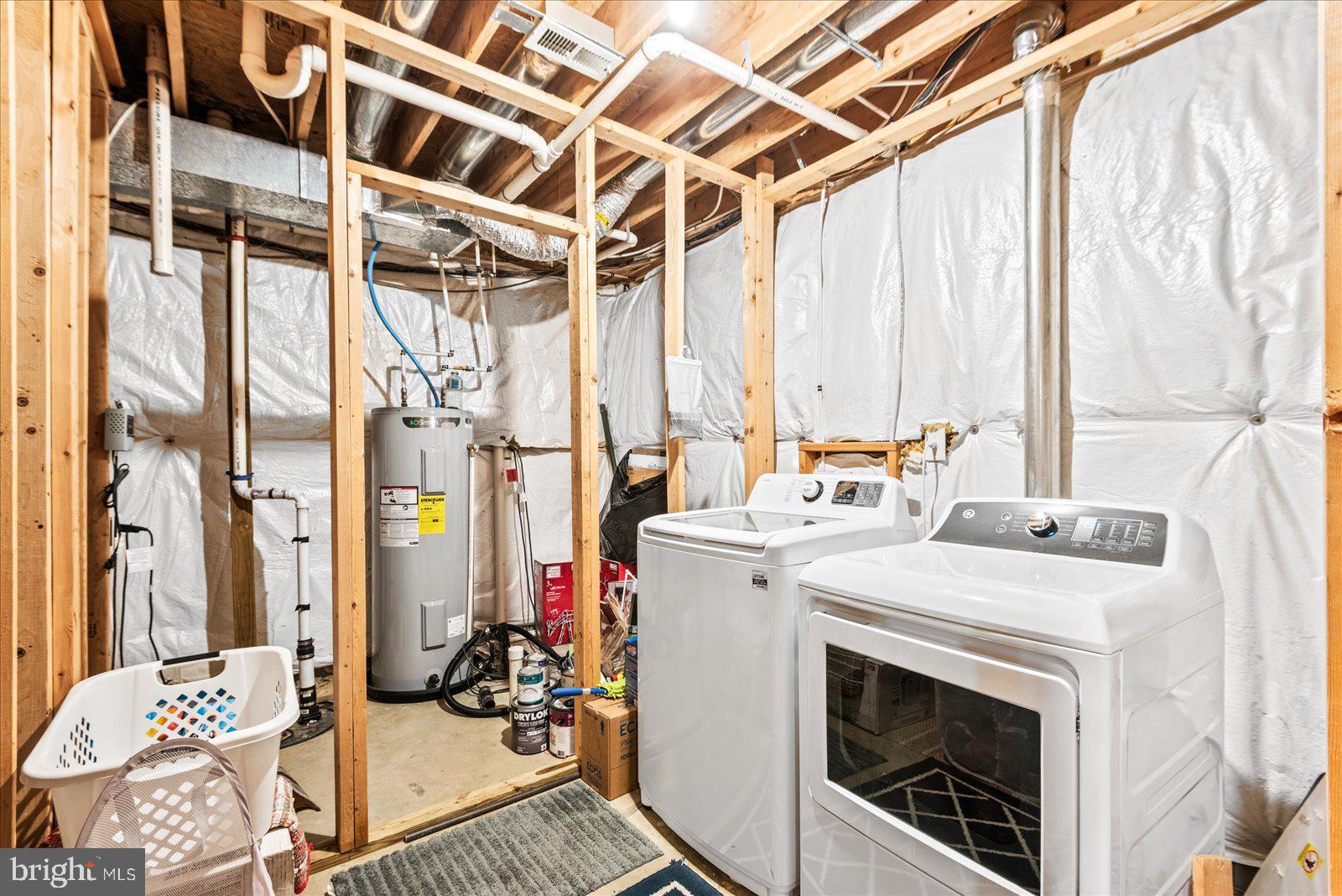 LAKE LAND OR - Residential