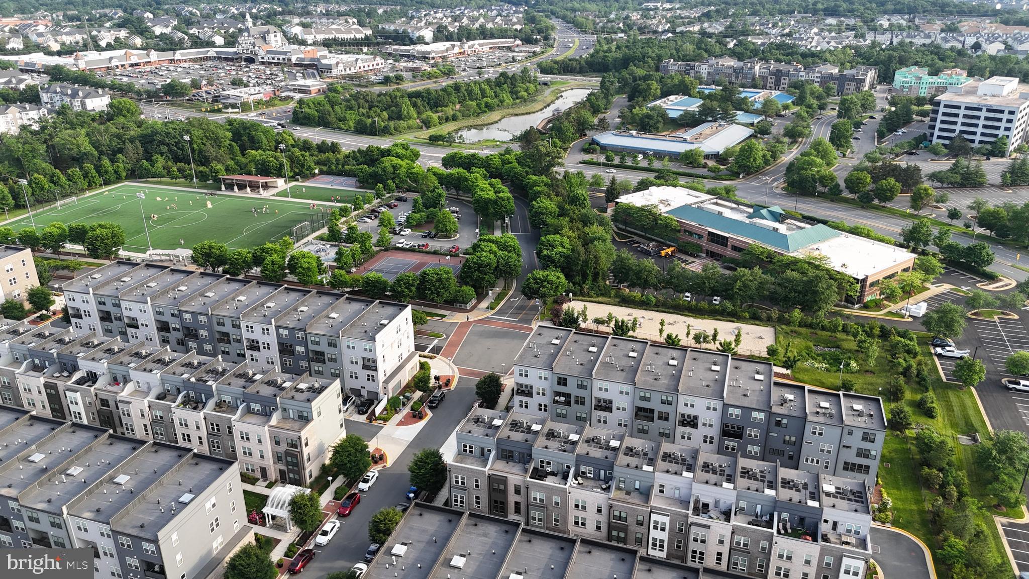 METROPARK AT ARROWBROOK - Residential