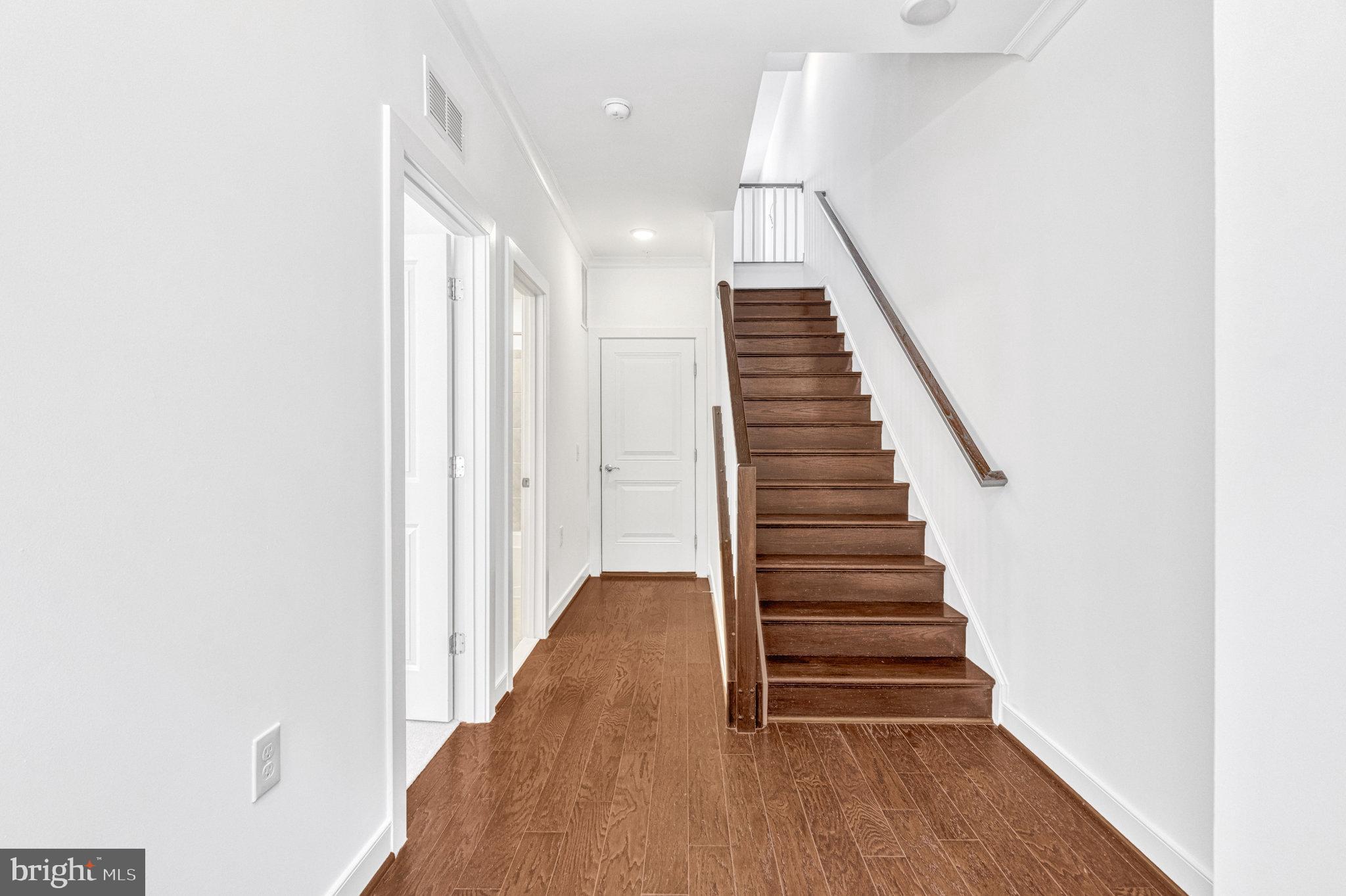 METROPARK AT ARROWBROOK - Residential