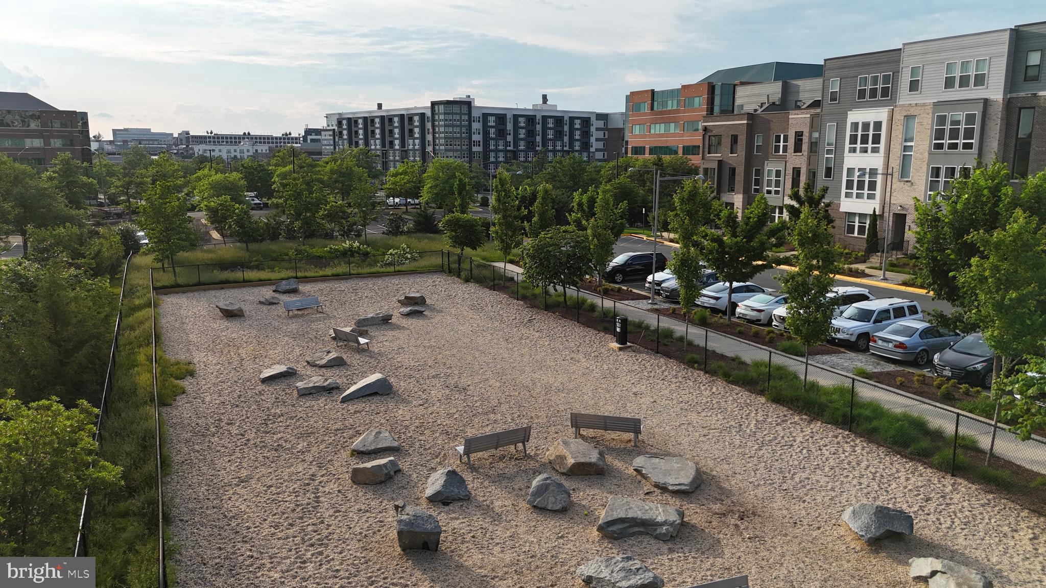 METROPARK AT ARROWBROOK - Residential