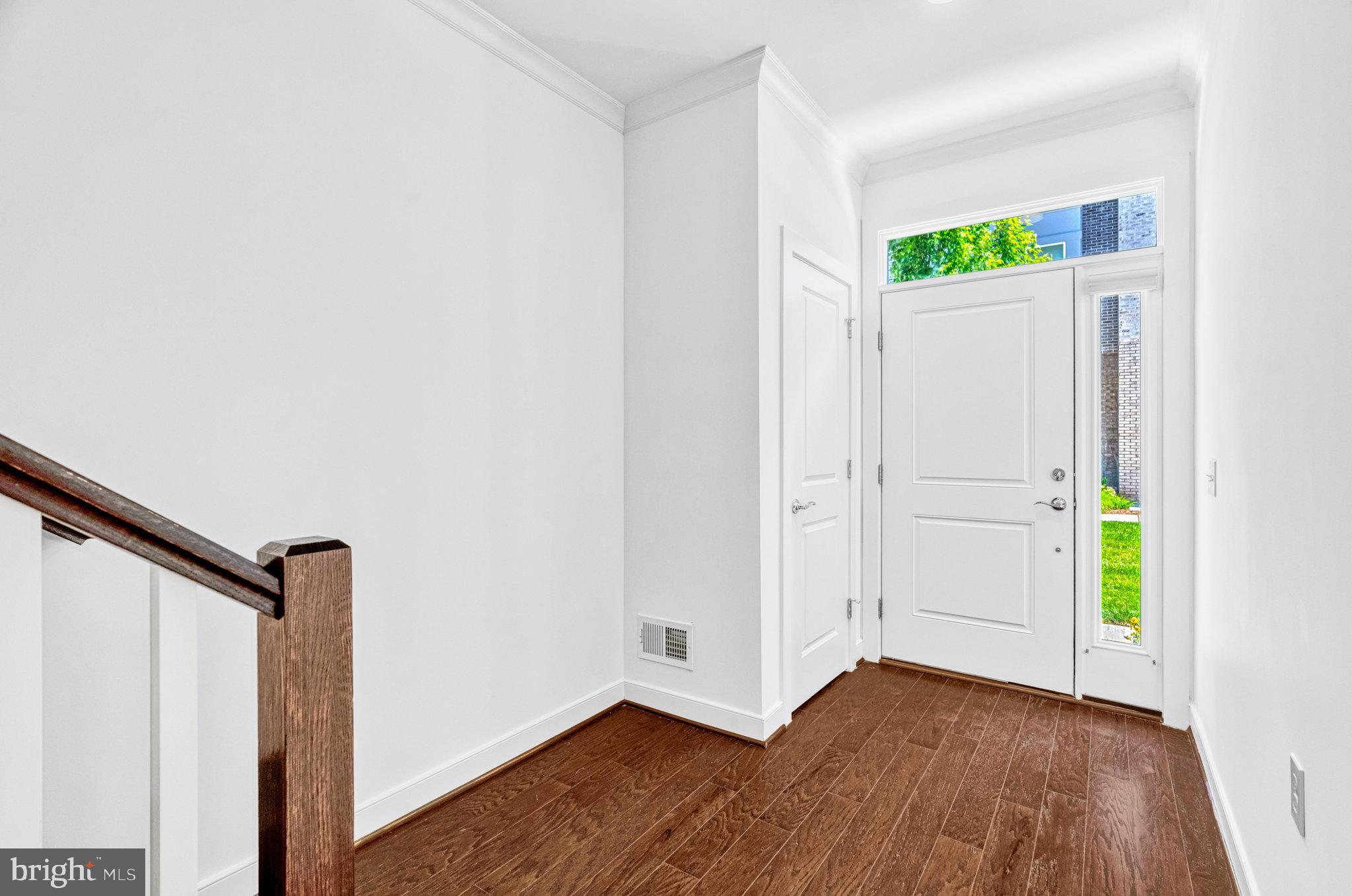 METROPARK AT ARROWBROOK - Residential