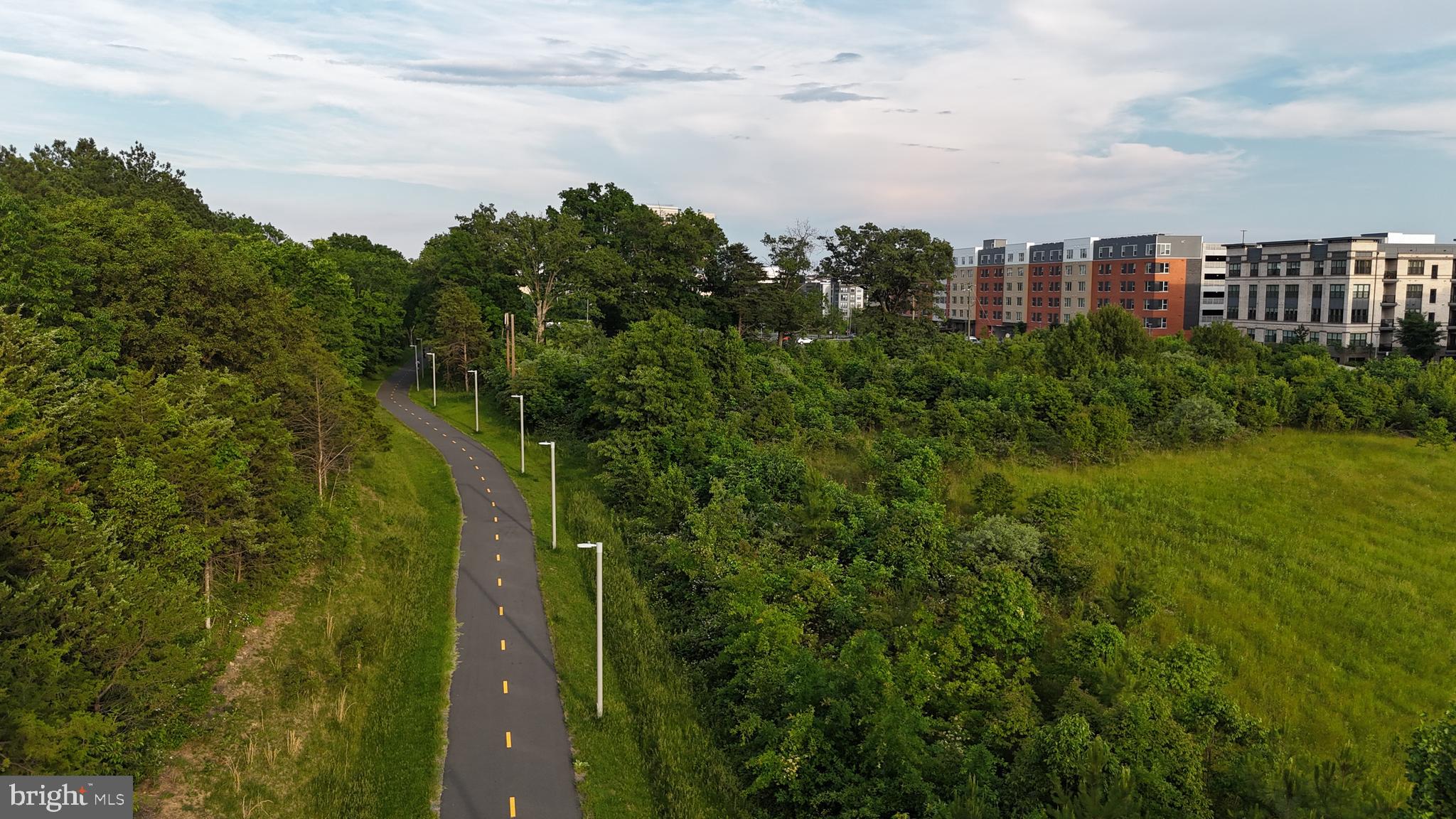 METROPARK AT ARROWBROOK - Residential