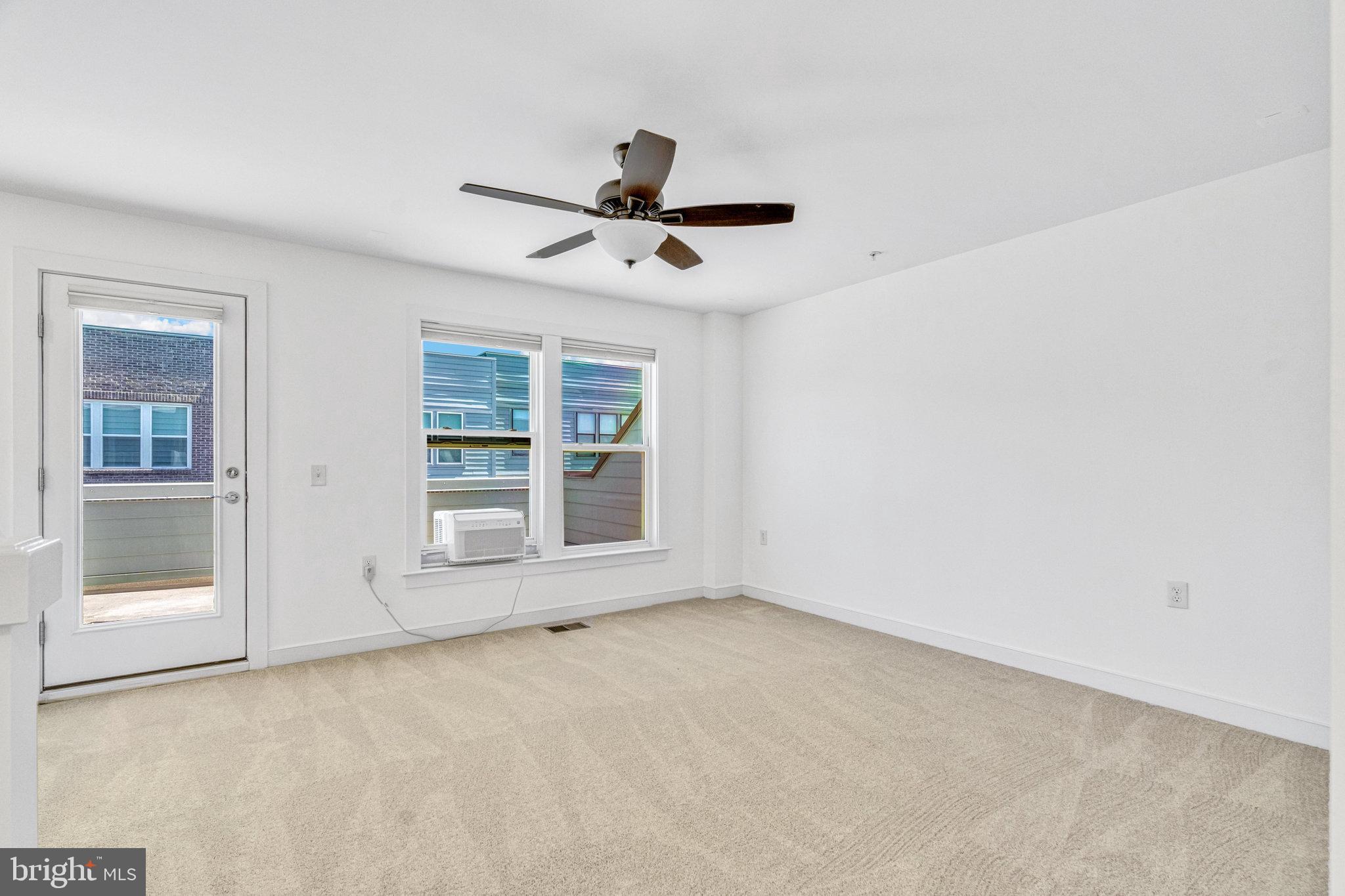 METROPARK AT ARROWBROOK - Residential