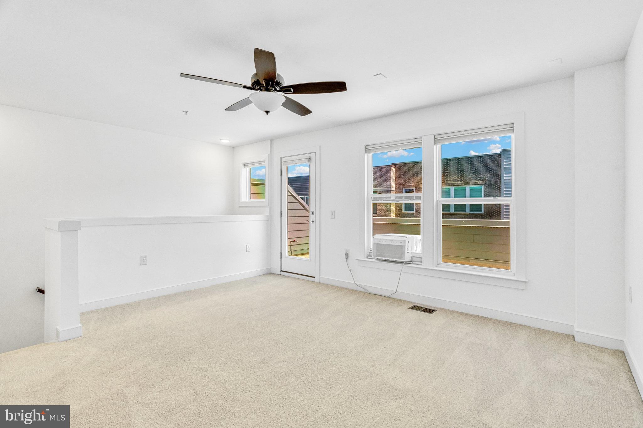 METROPARK AT ARROWBROOK - Residential