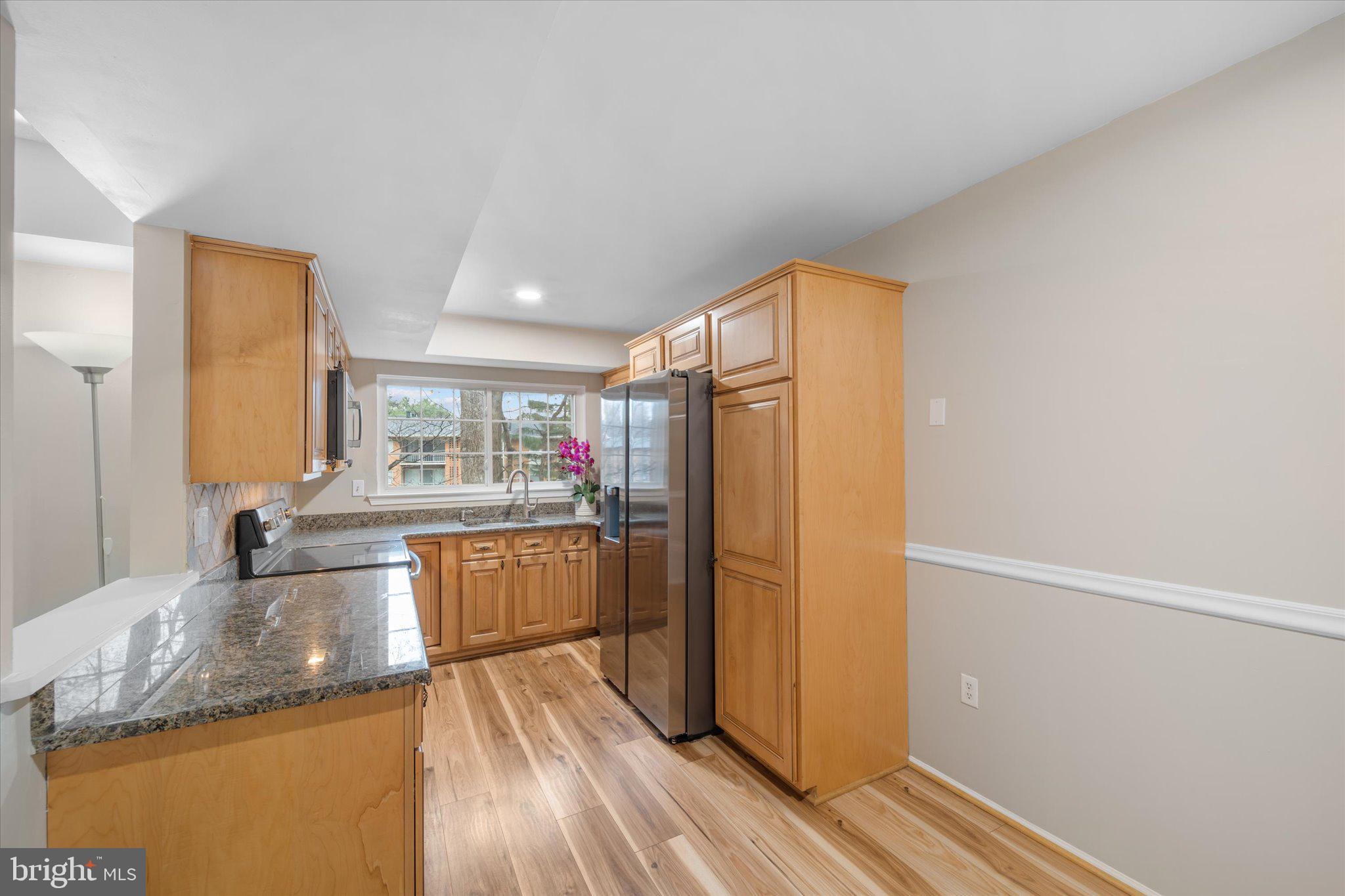 7756 NEW PROVIDENCE DRIVE 16