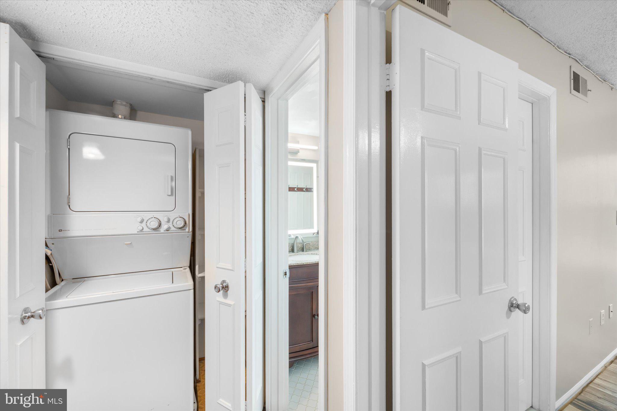 NEW PROVIDENCE VILLAGE - Residential