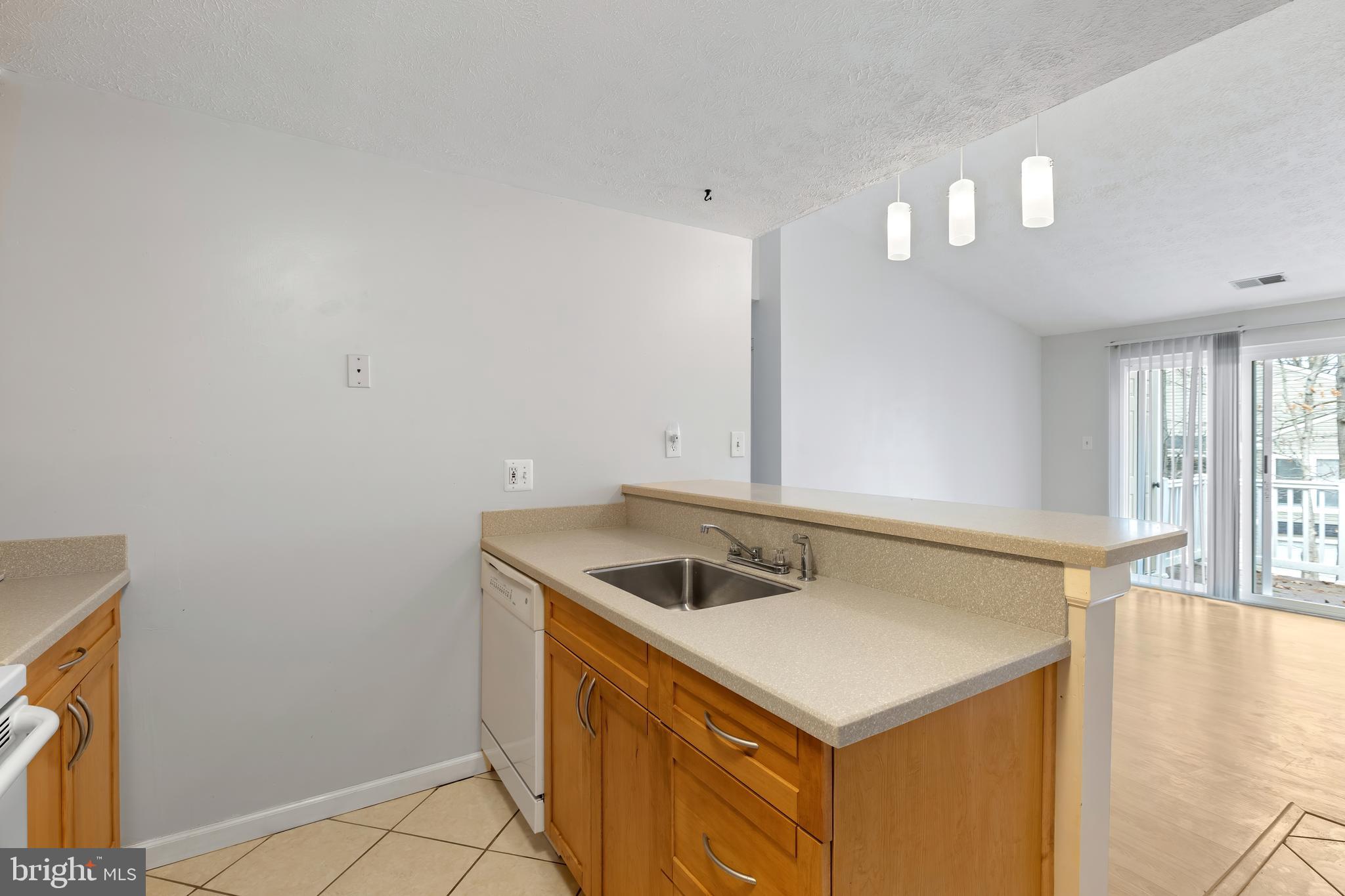 VILLAGE OF HICKORY RIDGE - Residential