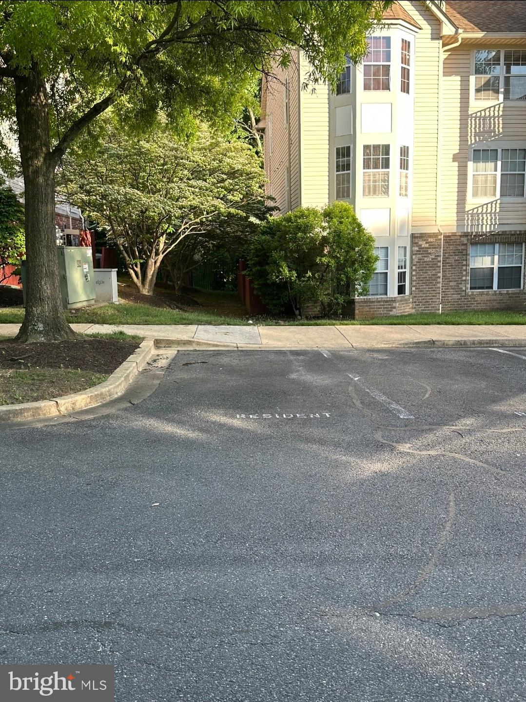 LAKE POINTE AT TOWN CENTER - Residential Lease