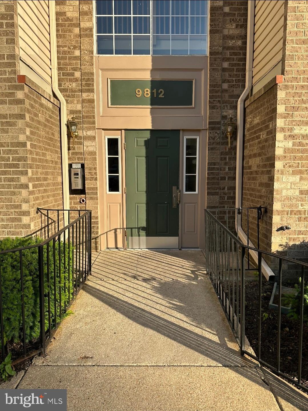 LAKE POINTE AT TOWN CENTER - Residential Lease