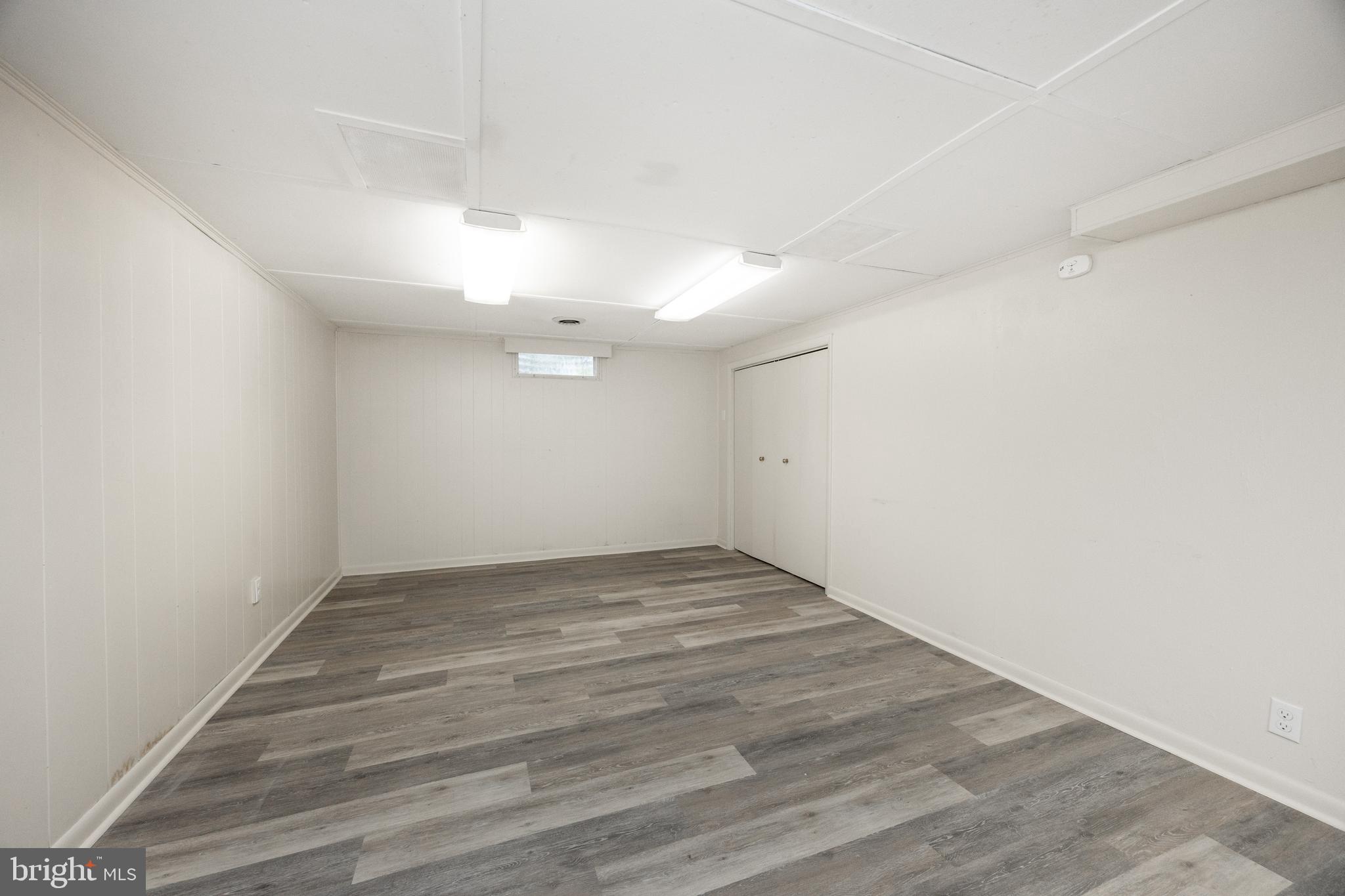 KENNETT SQ - Residential