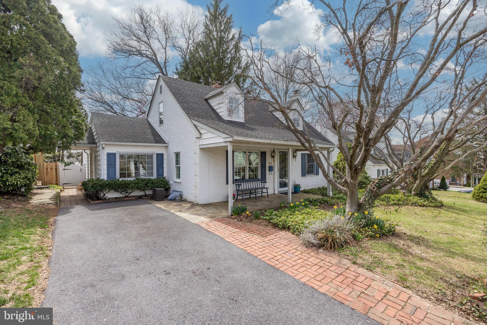 KENNETT SQ - Residential