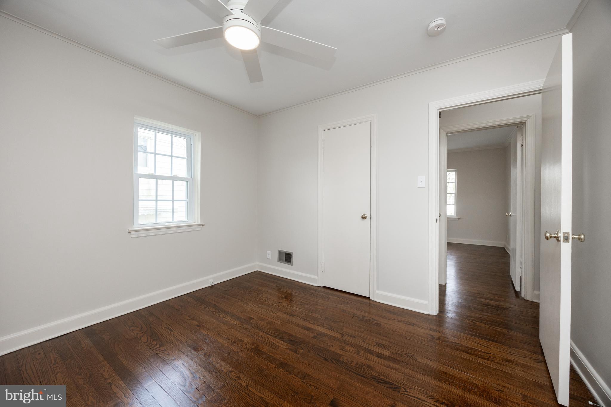 KENNETT SQ - Residential