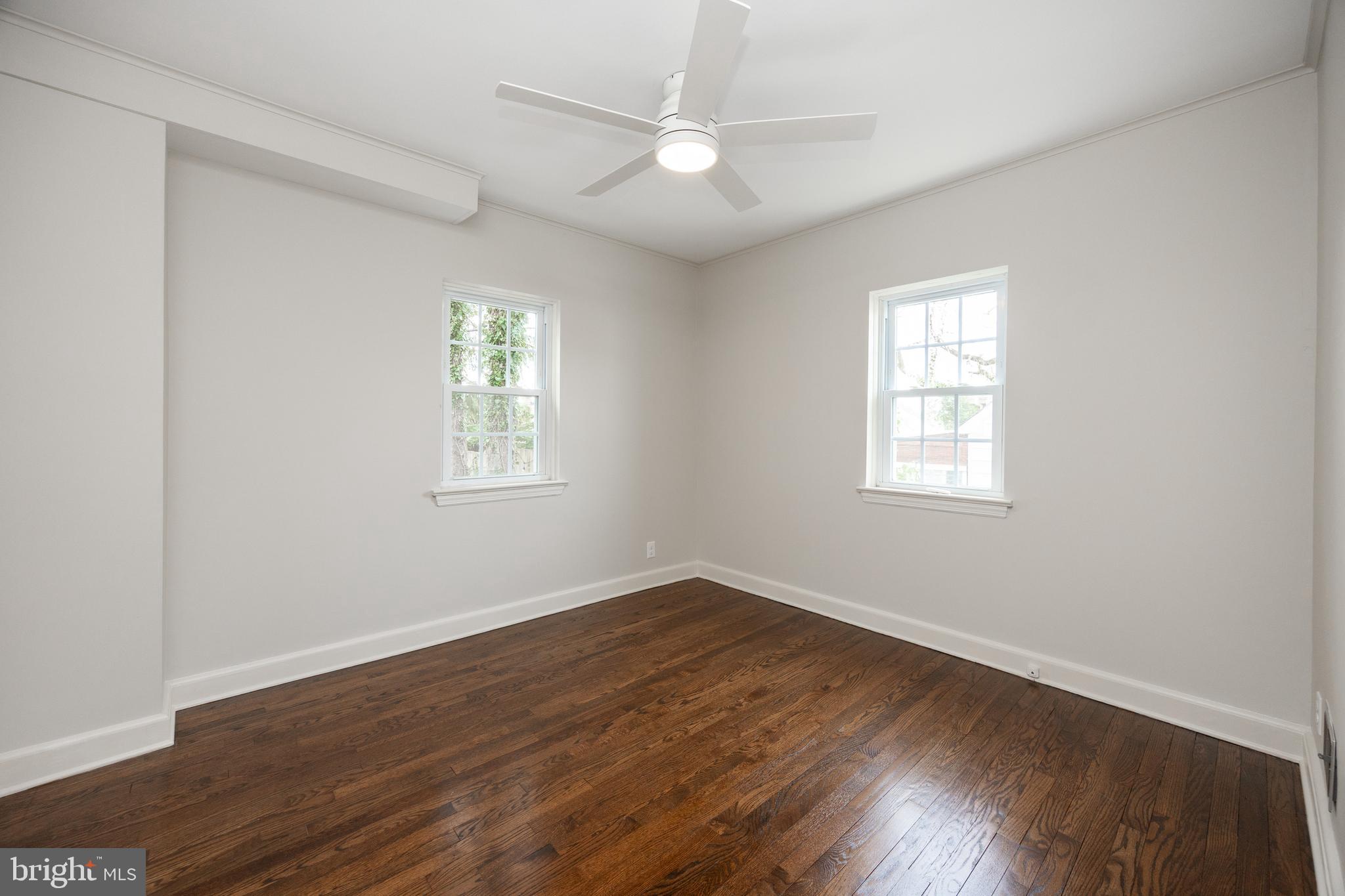 KENNETT SQ - Residential