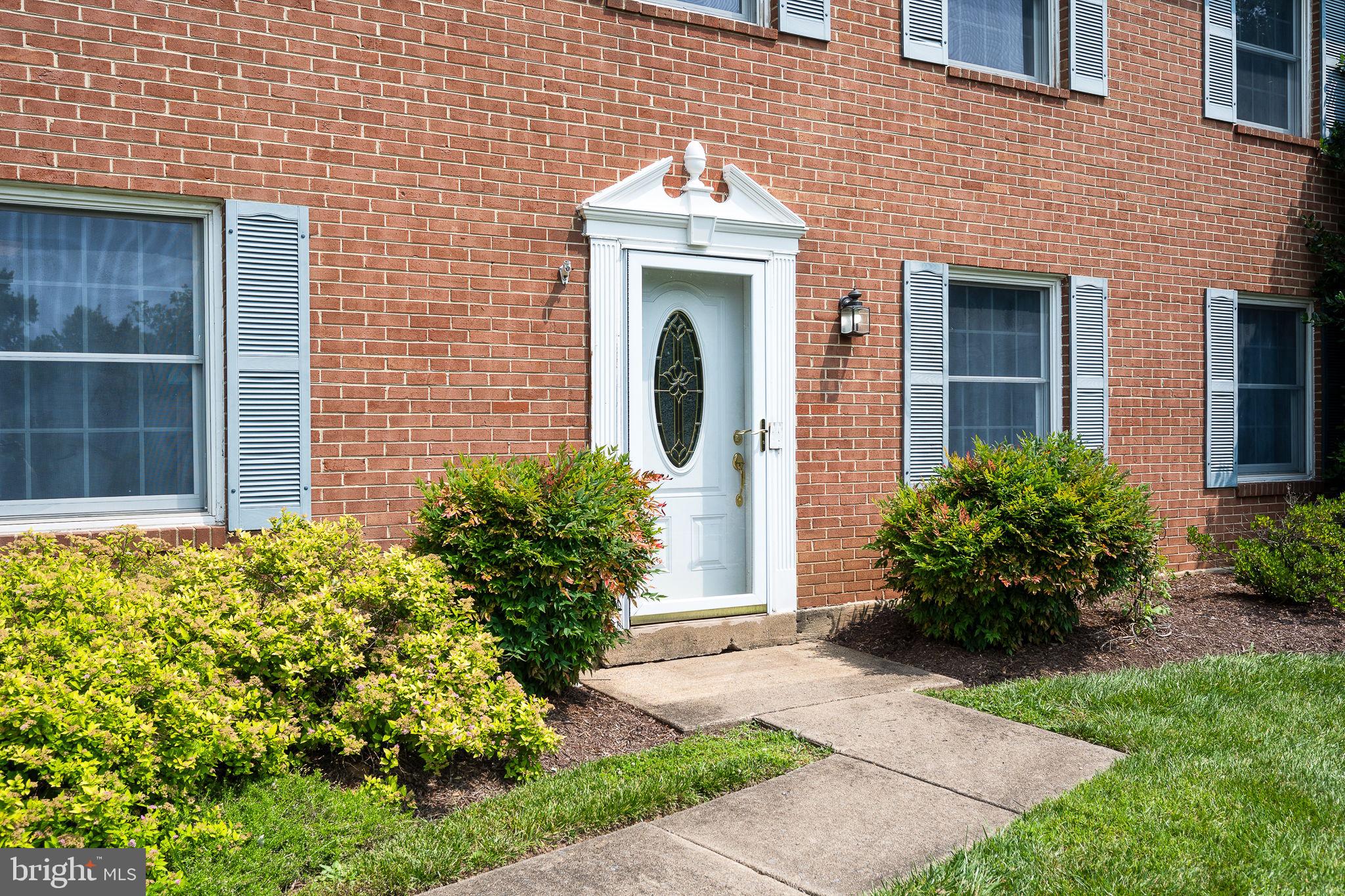 1213 TERRYLYNN COURT