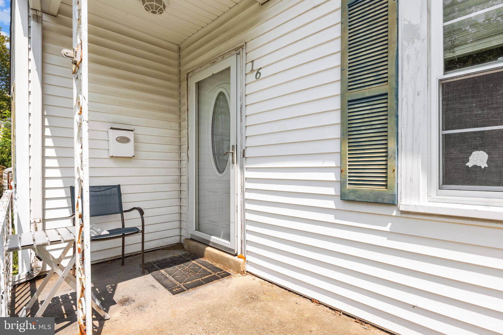 16 JAMES ROAD