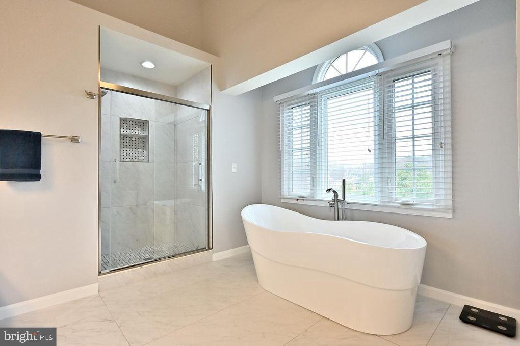 POTTERS GLEN - Residential Lease