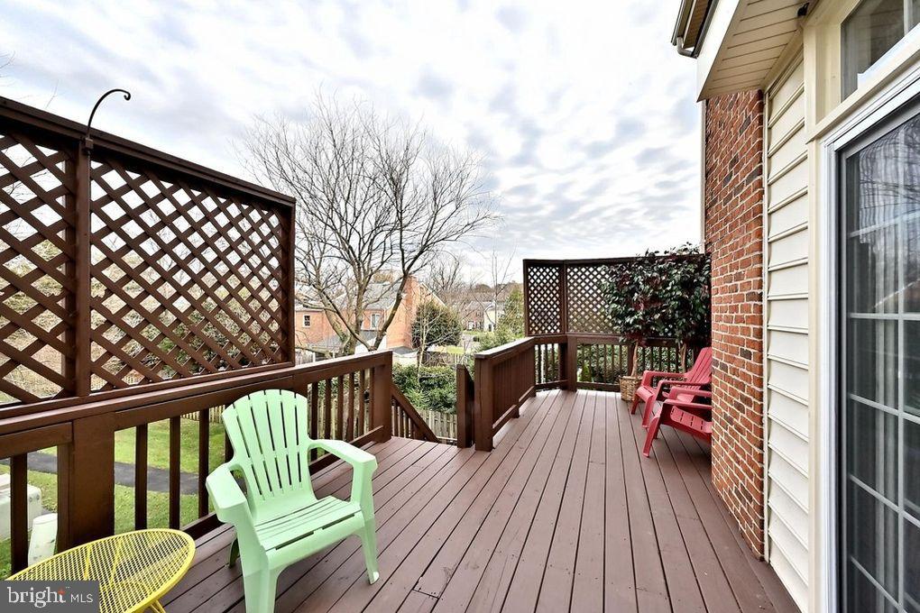 POTTERS GLEN - Residential Lease