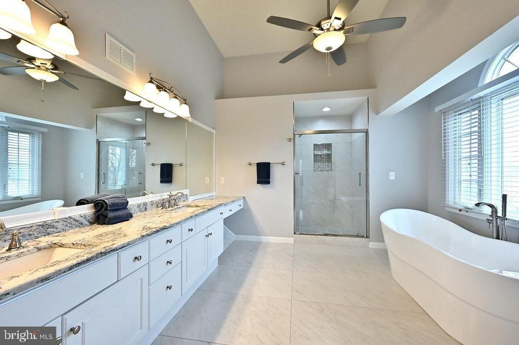 POTTERS GLEN - Residential Lease