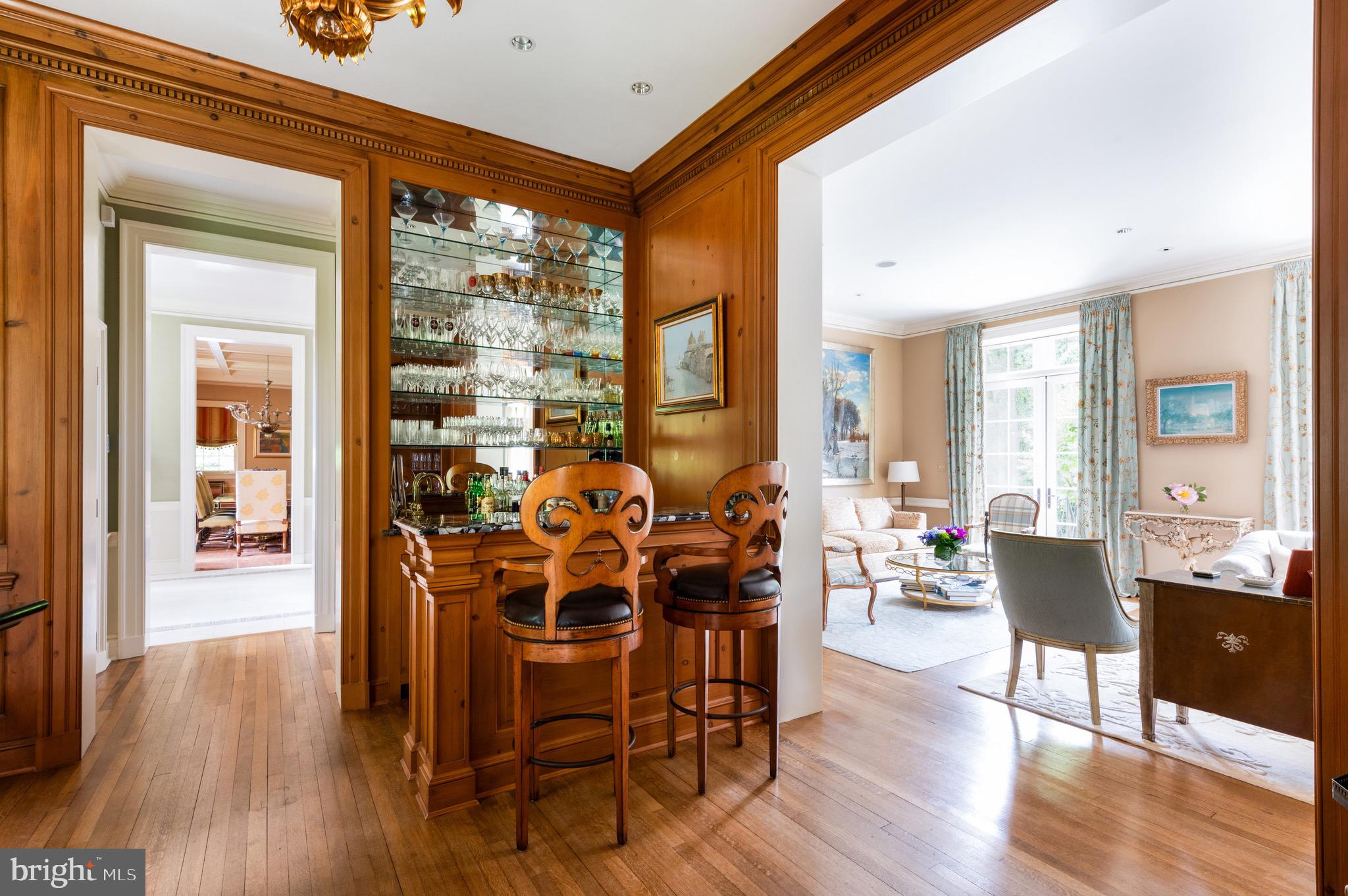 CHEVY CHASE VILLAGE - Residential