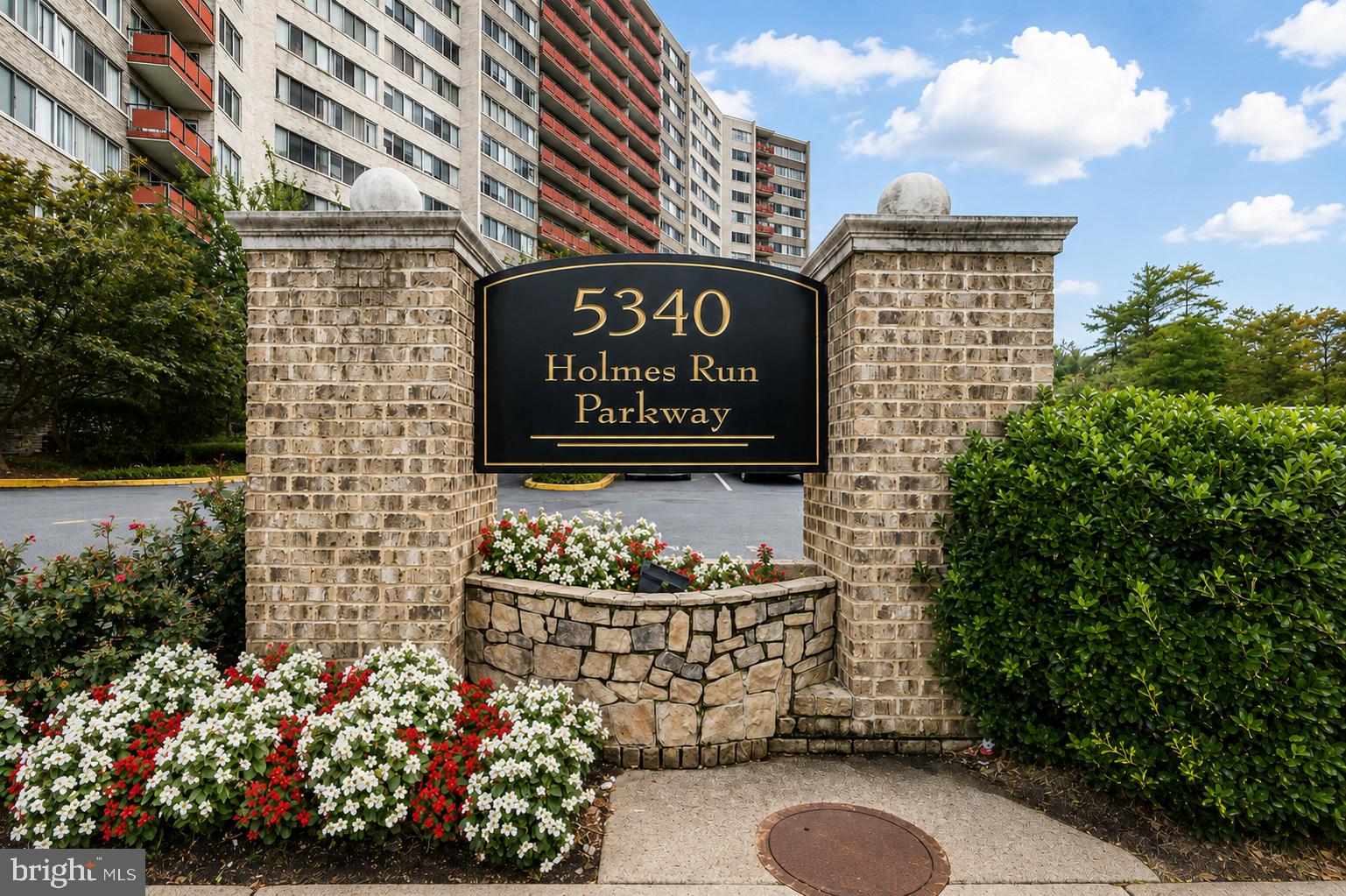 5340 HOLMES RUN PARKWAY 907