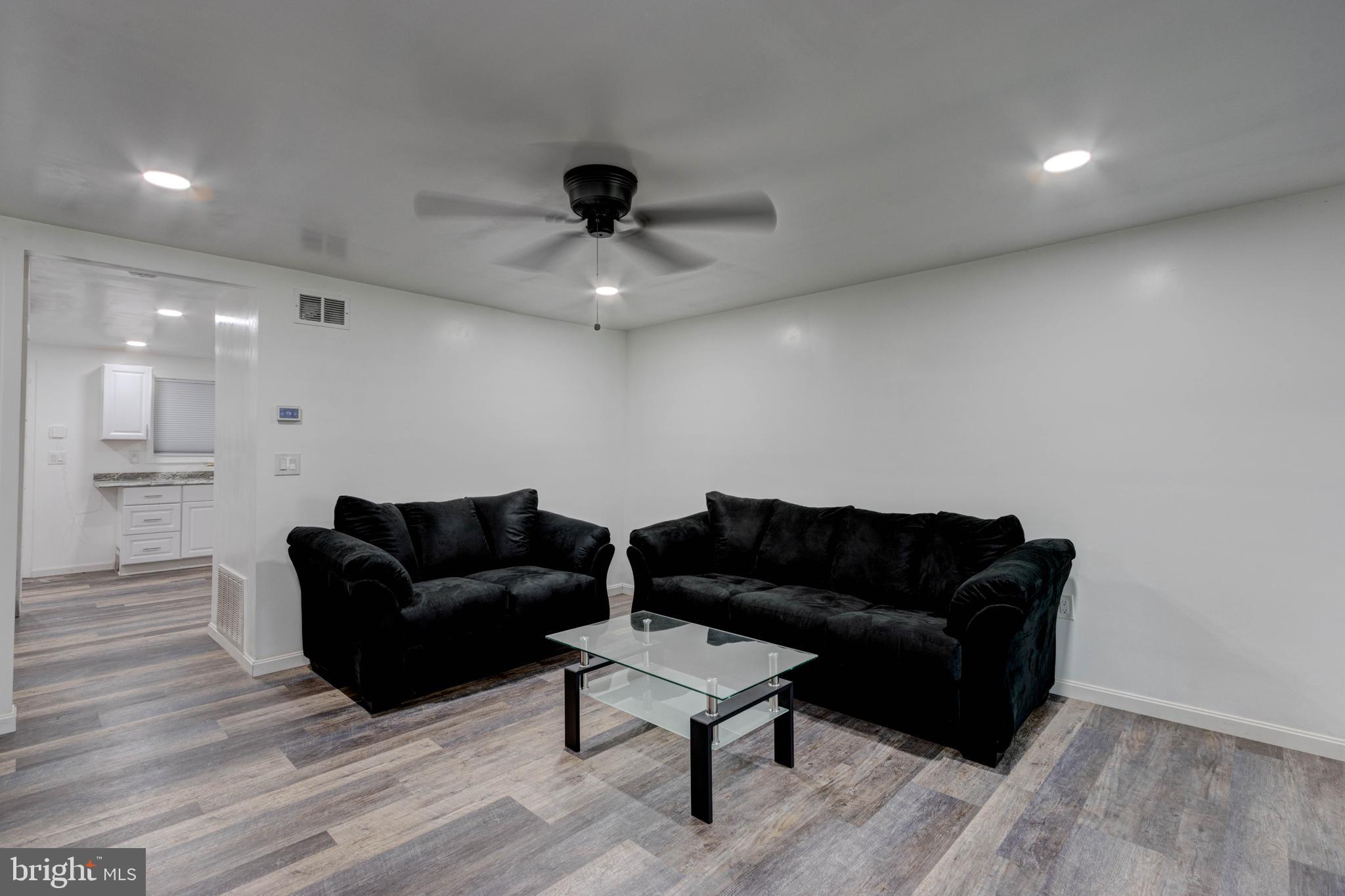 RIVERVIEW - Residential