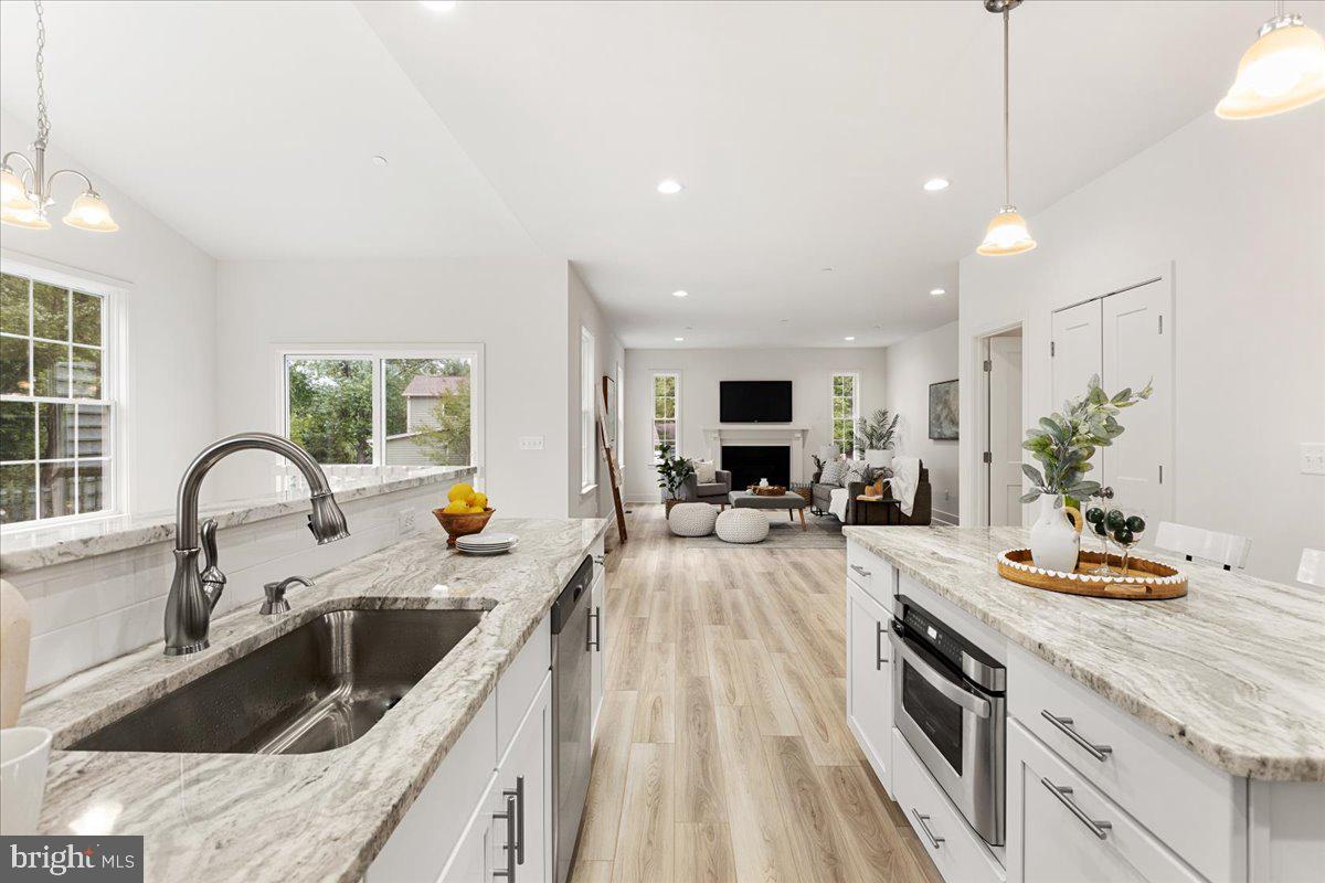 ELVATON ACRES - Residential