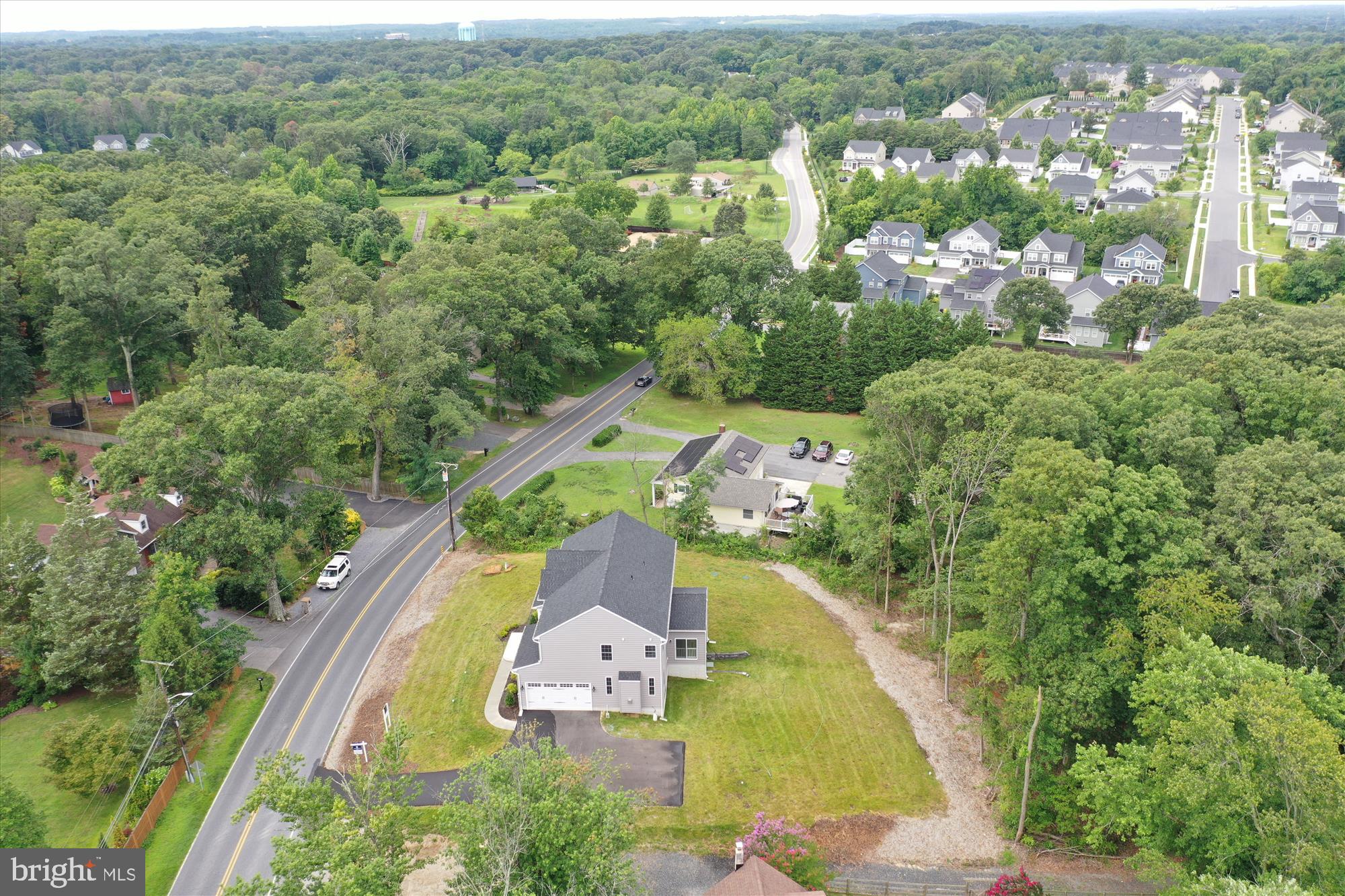 ELVATON ACRES - Residential