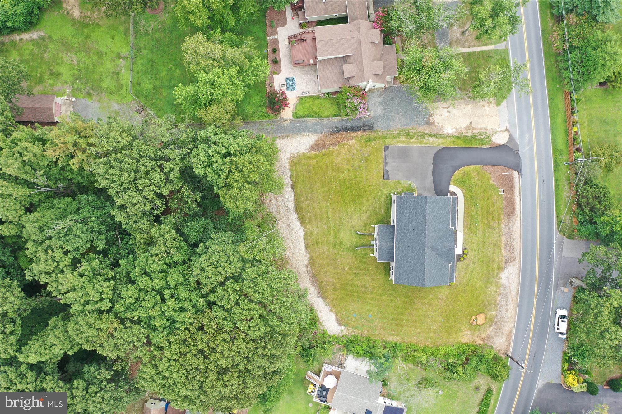 ELVATON ACRES - Residential