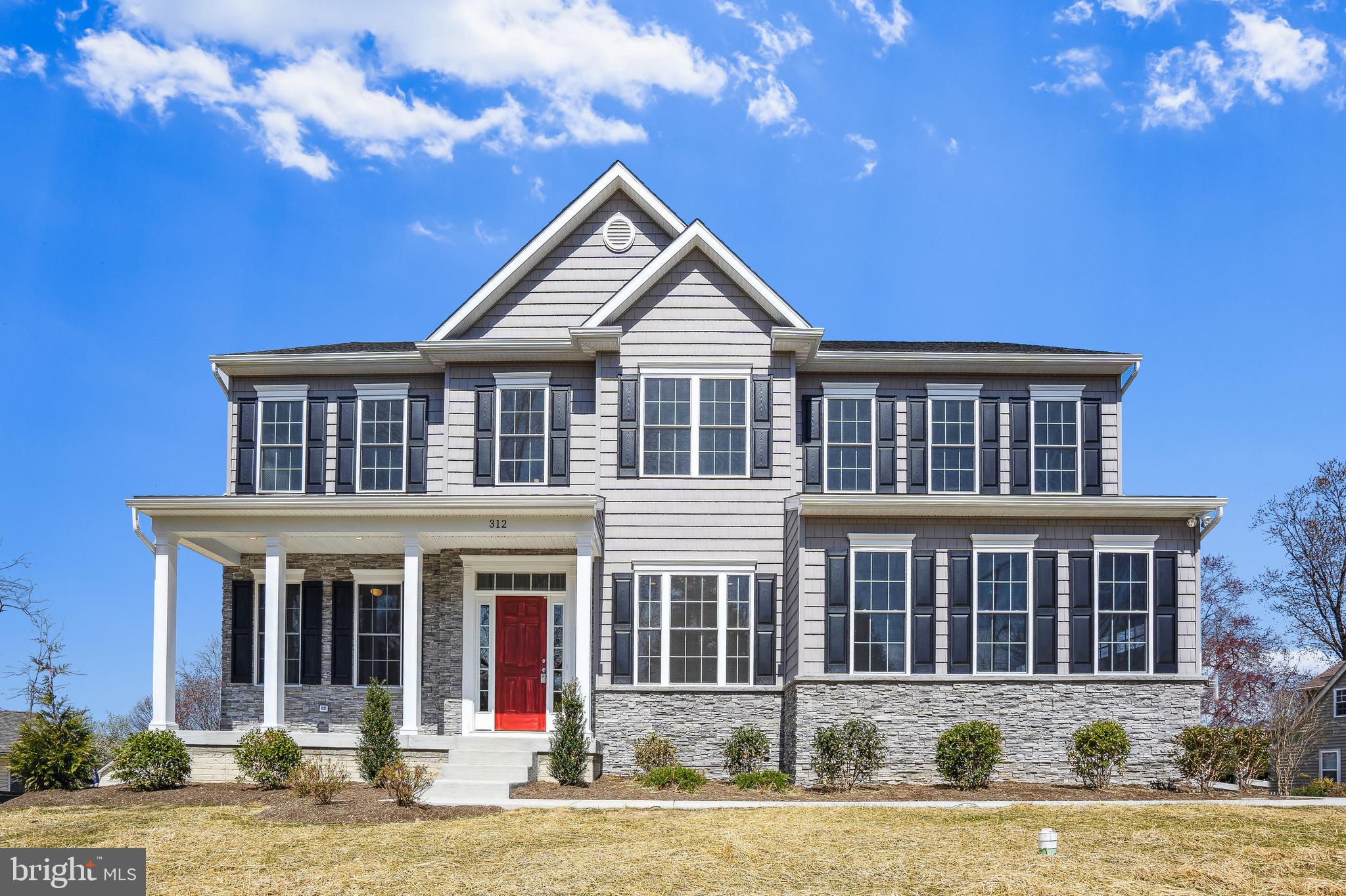 ELVATON ACRES - Residential