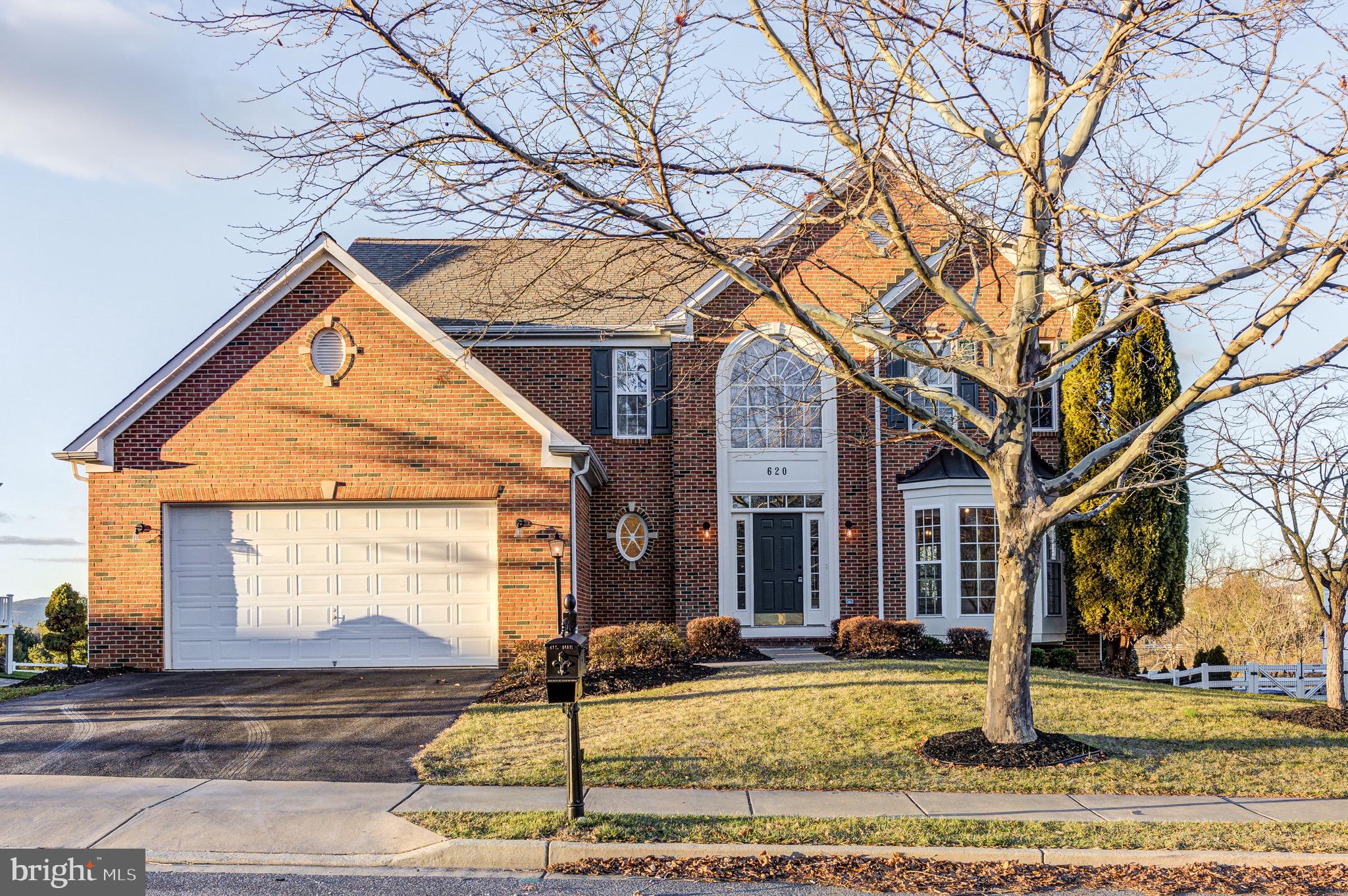 GLENBROOK - Residential