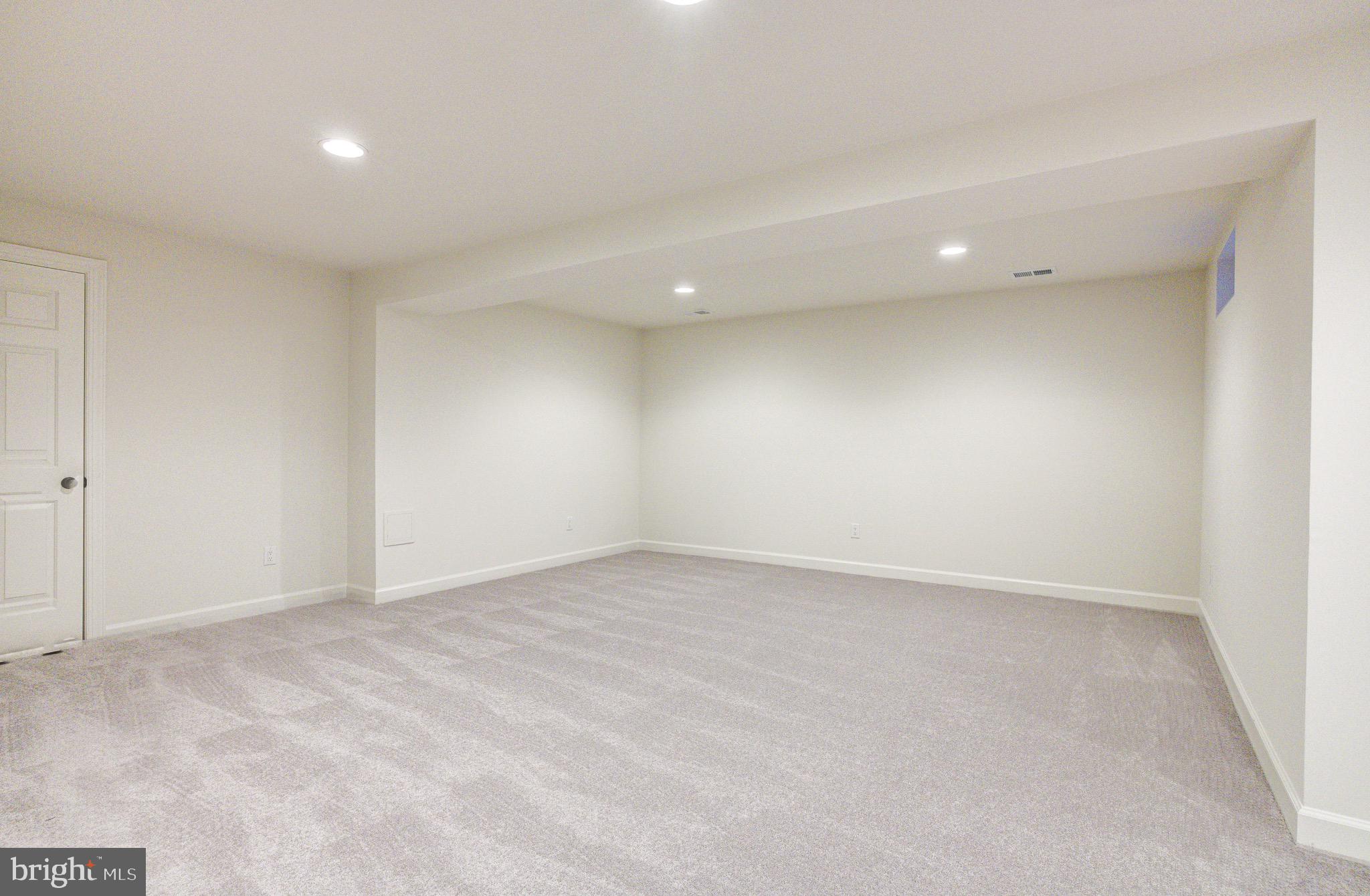 GLENBROOK - Residential