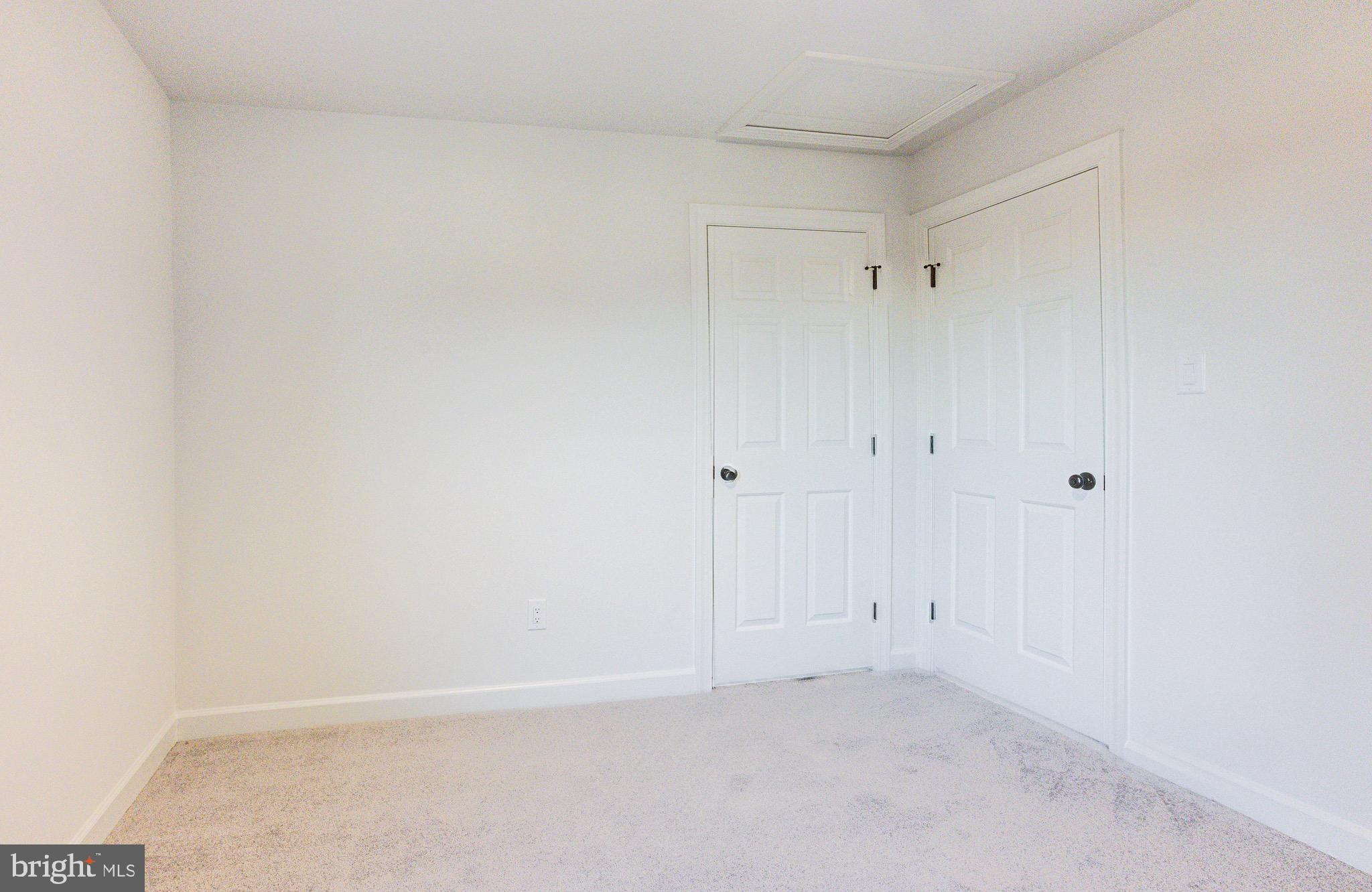 GLENBROOK - Residential