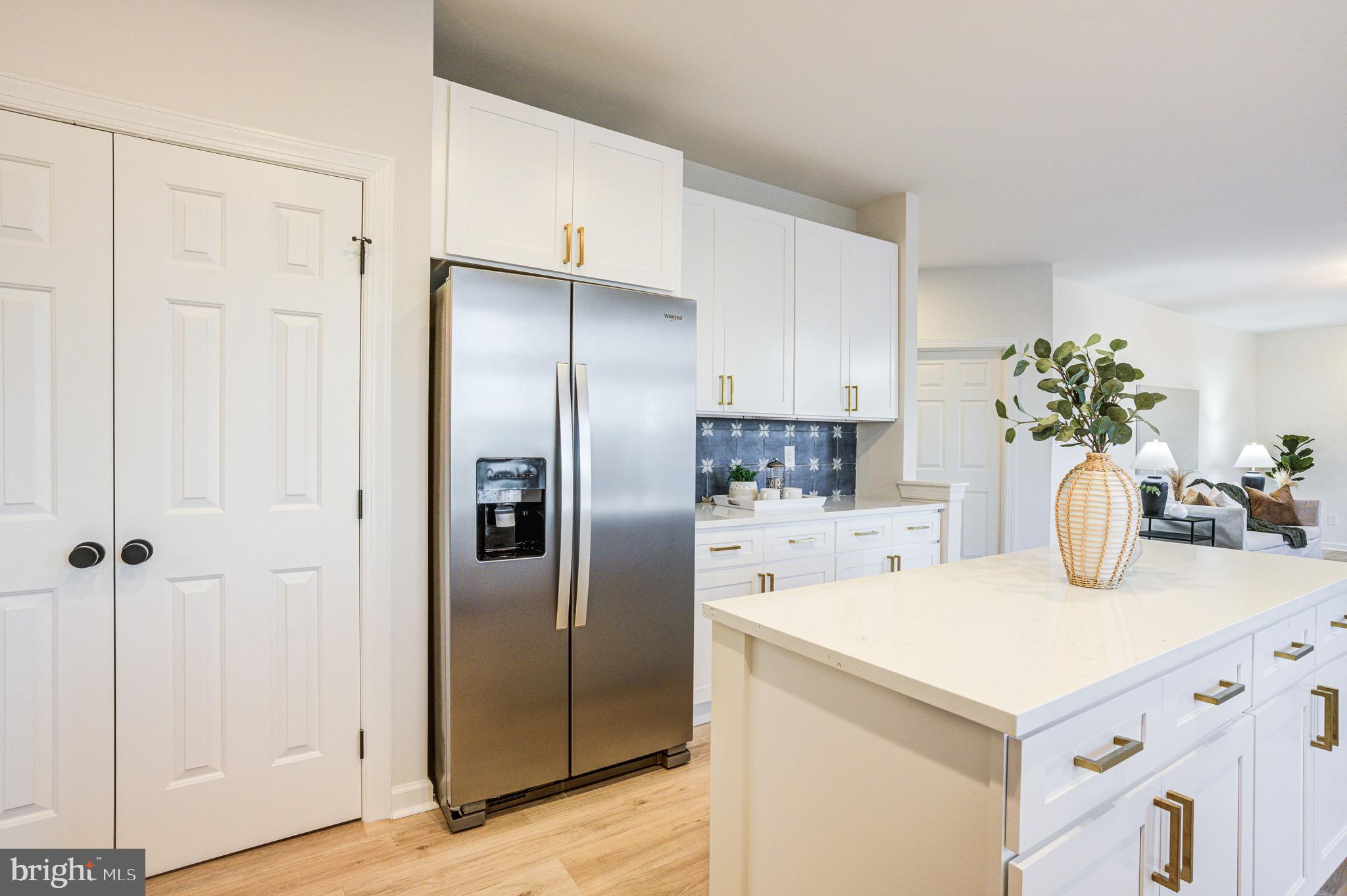 GLENBROOK - Residential