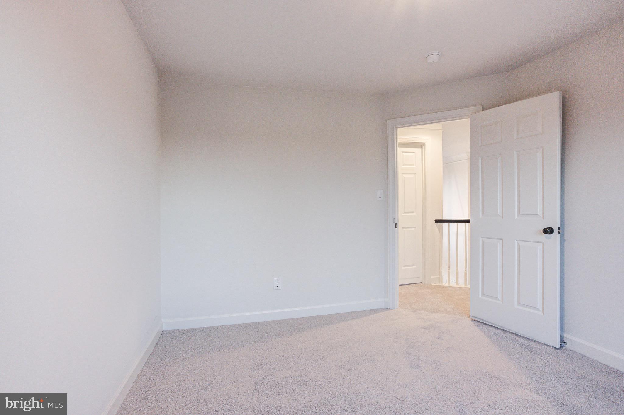 GLENBROOK - Residential