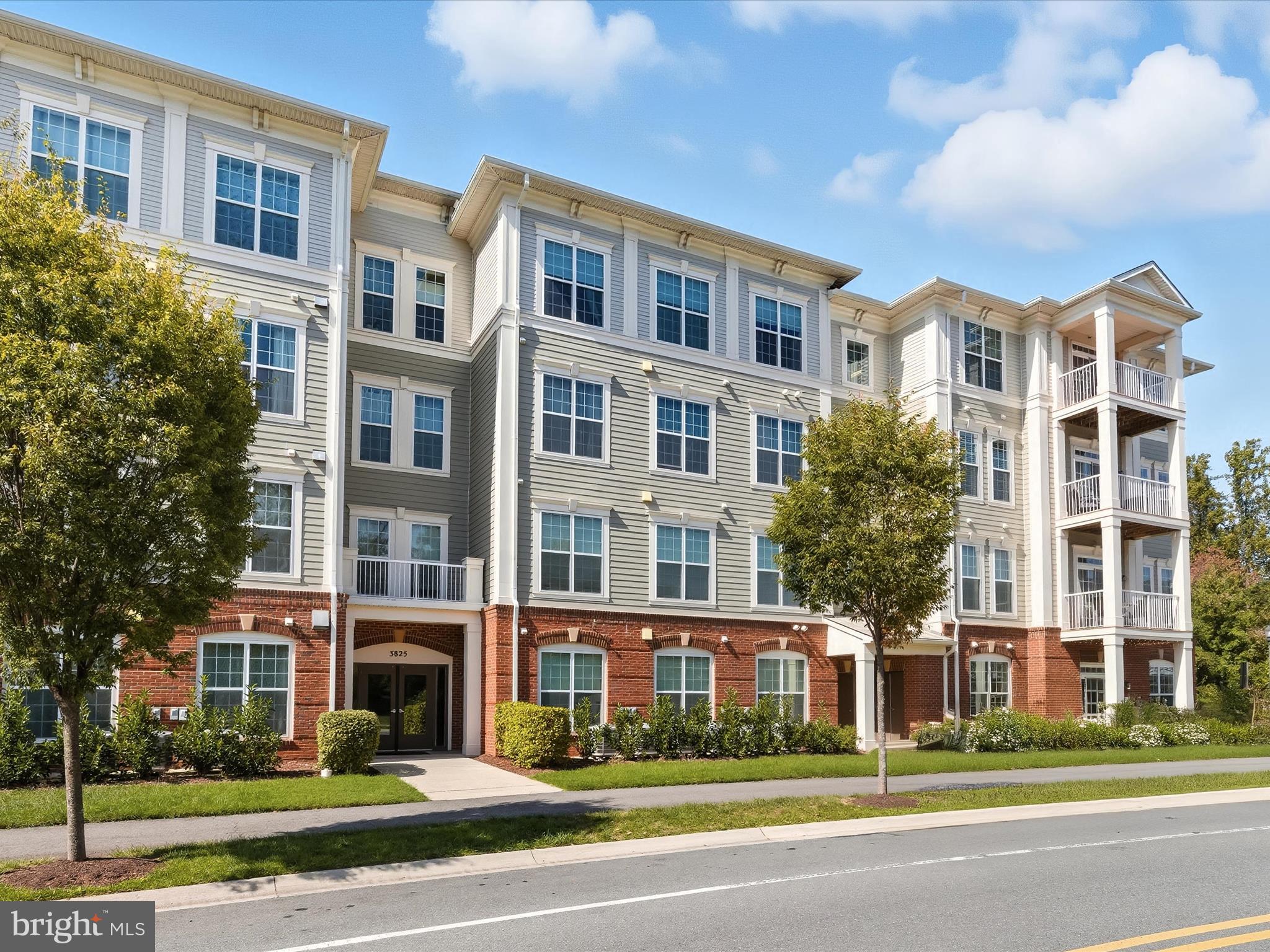 NORBECK CROSSING - Residential