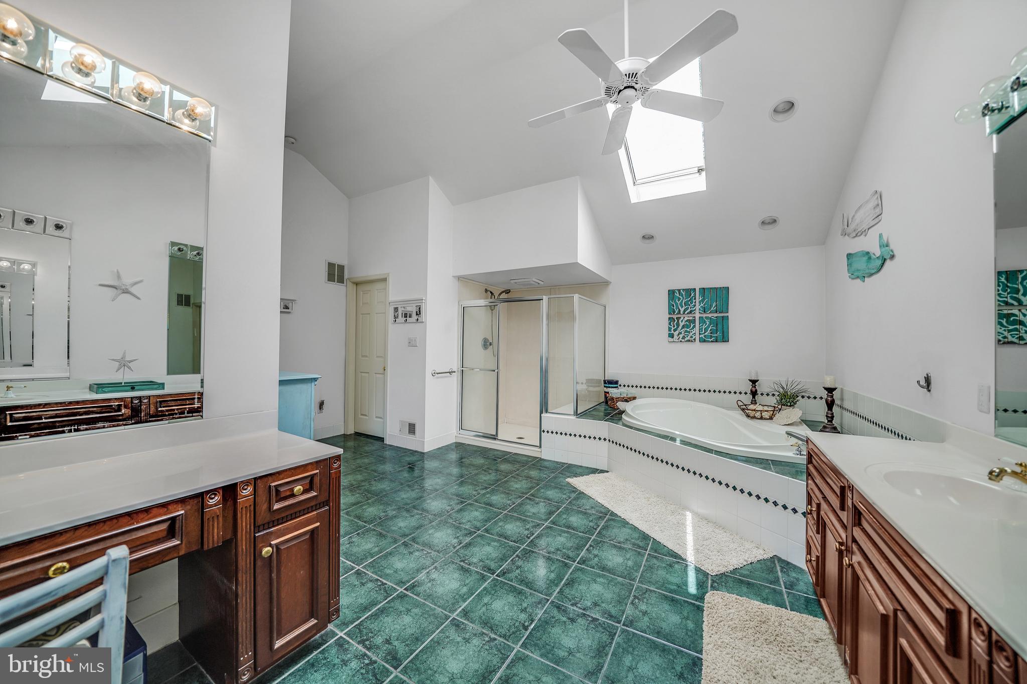 RADLEY RUN - Residential