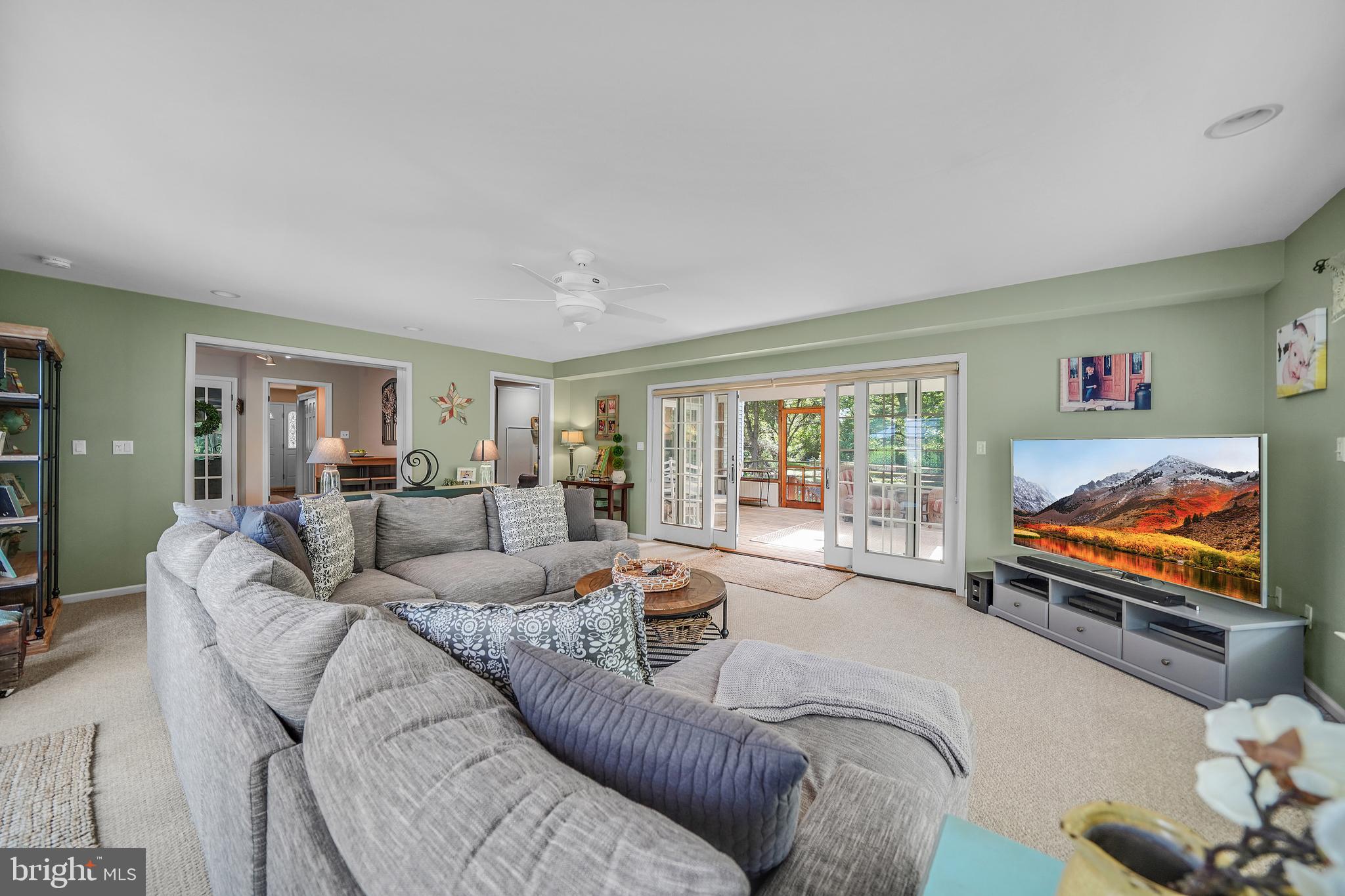 RADLEY RUN - Residential