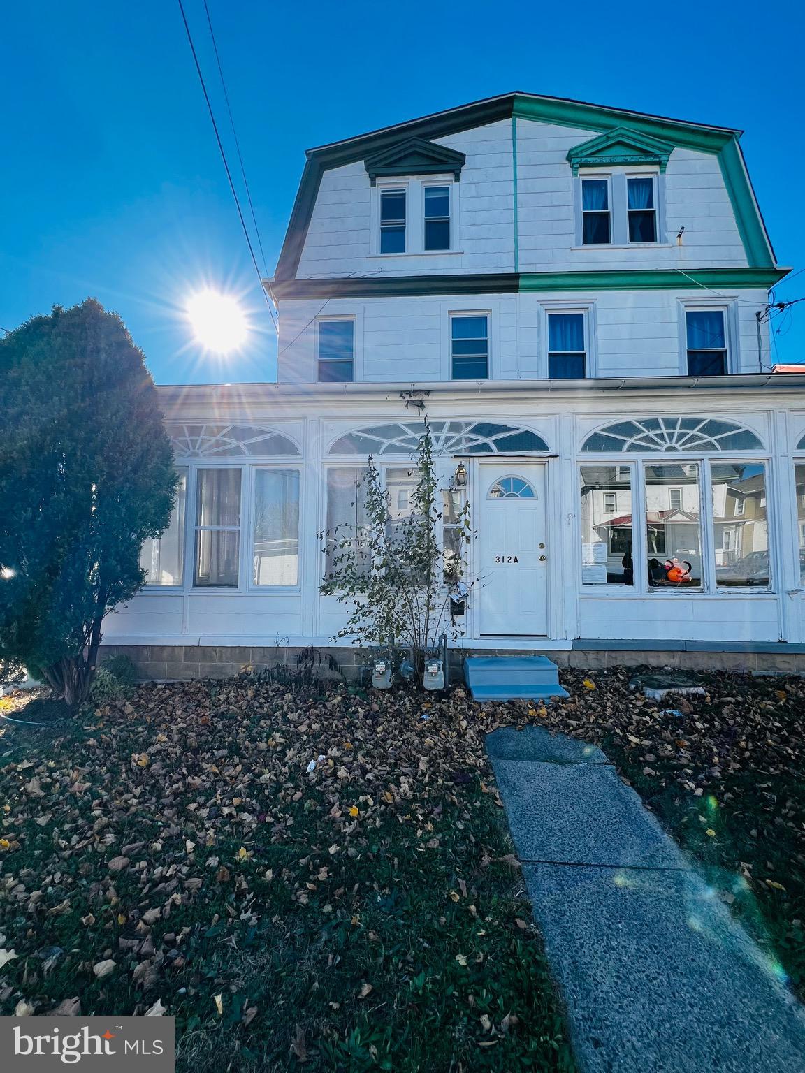 CHELTENHAM - Residential Lease